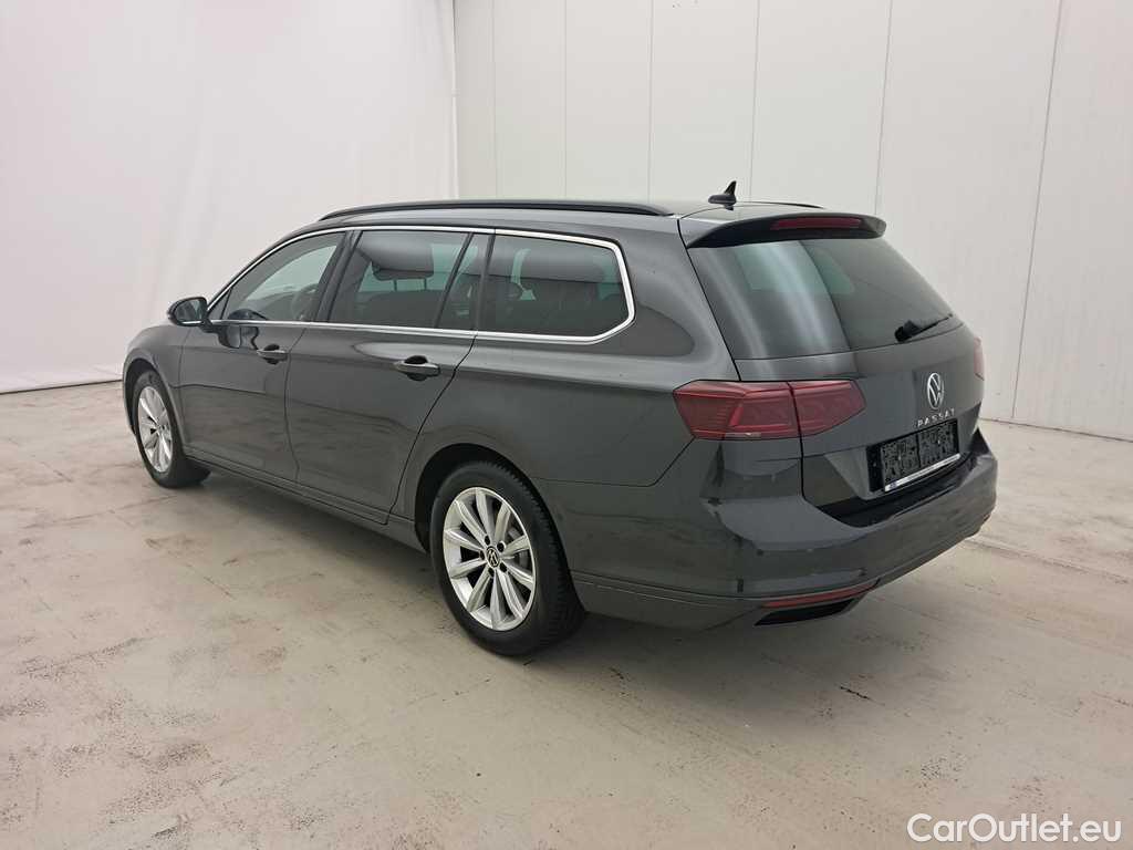 Volkswagen  Passat Variant Style Business 1.5TSi 150pk/cv 5p DSG7 Automatic Petrol  8 #9
