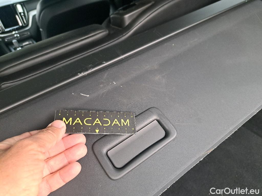 Volvo  XC60 R-Design 2.0d B4 197pk/cv 5p Geartronic Automatic Diesel  14 #44