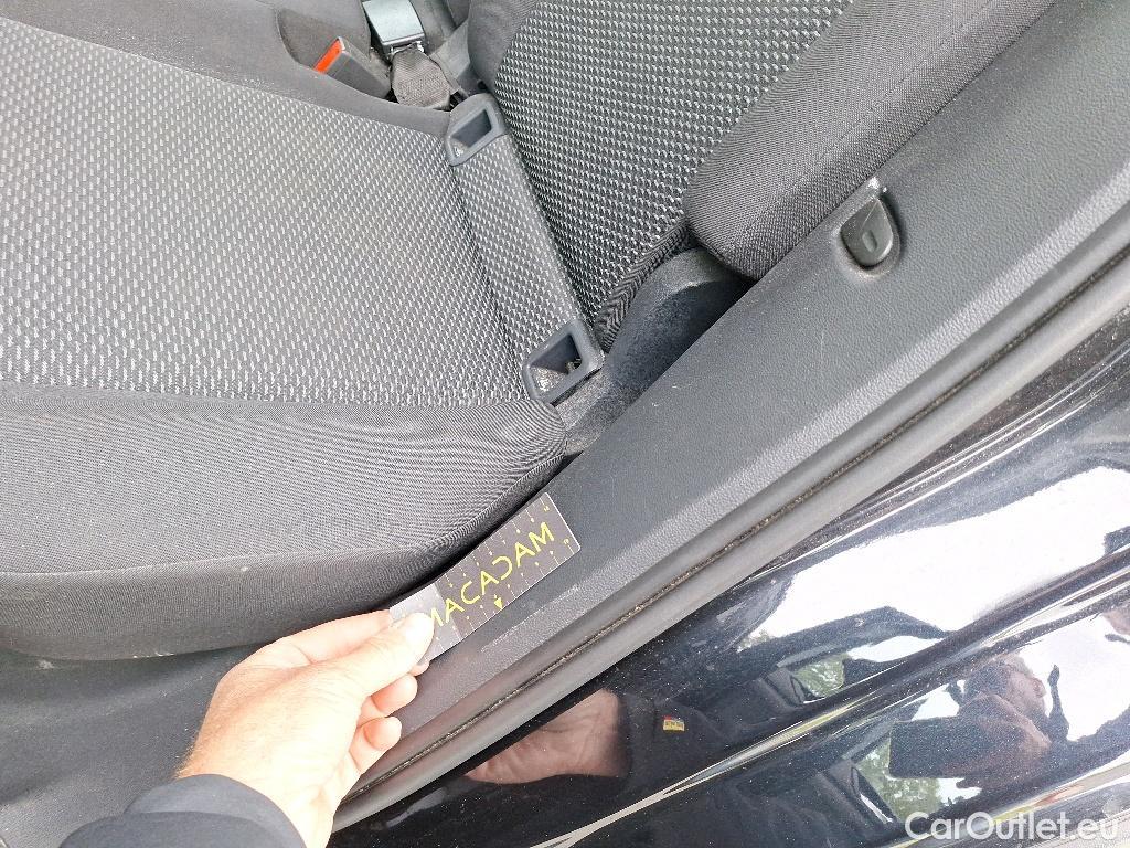 Volkswagen  T-CROSS 1.0TSi 110pk/cv 5p DSG7 Automatic Petrol  7 #22