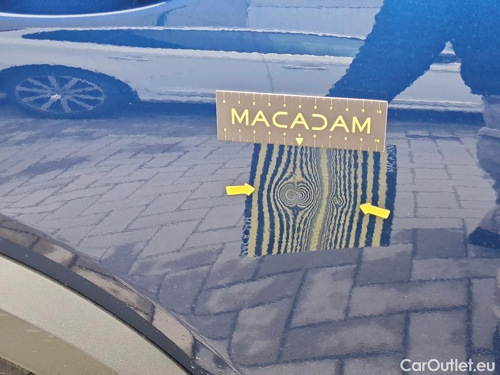 Mercedes  GLE GLE350e Business Solution 2.0i 333k/cv 5p 4Matic 9G-Tronic Automatic Petrol/Electric  11 #38