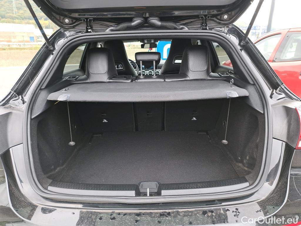 Mercedes  A-Klasse A180d Launch Edition Edition 1 1.5d 116pk/cv 5p 7G-DCT Automatic Diesel  2 #3