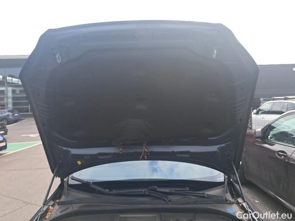 Volvo  XC60 R-Design 2.0d B4 197pk/cv 5p Geartronic Automatic Diesel  14 #29