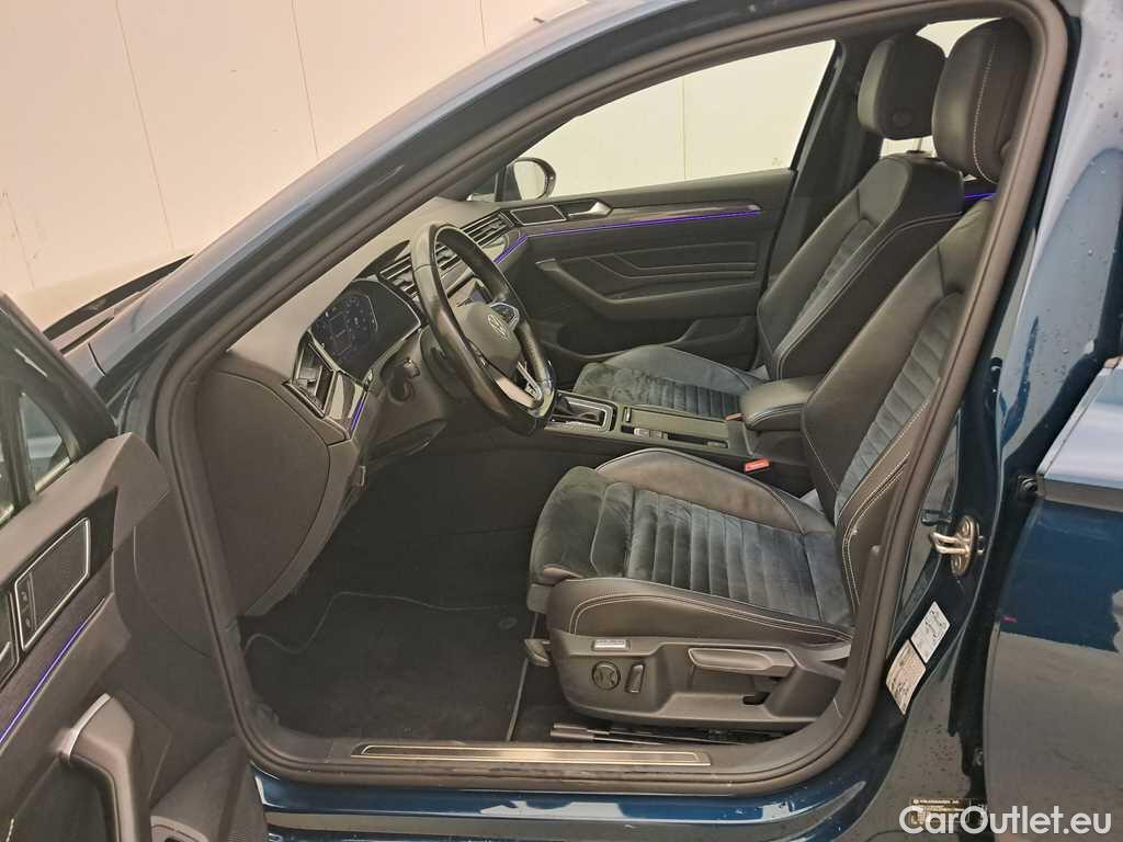 Volkswagen  Passat Berline Elegance Business 2.0TDi 122pk/cv 4p DSG7 Automatic Diesel  3 #11