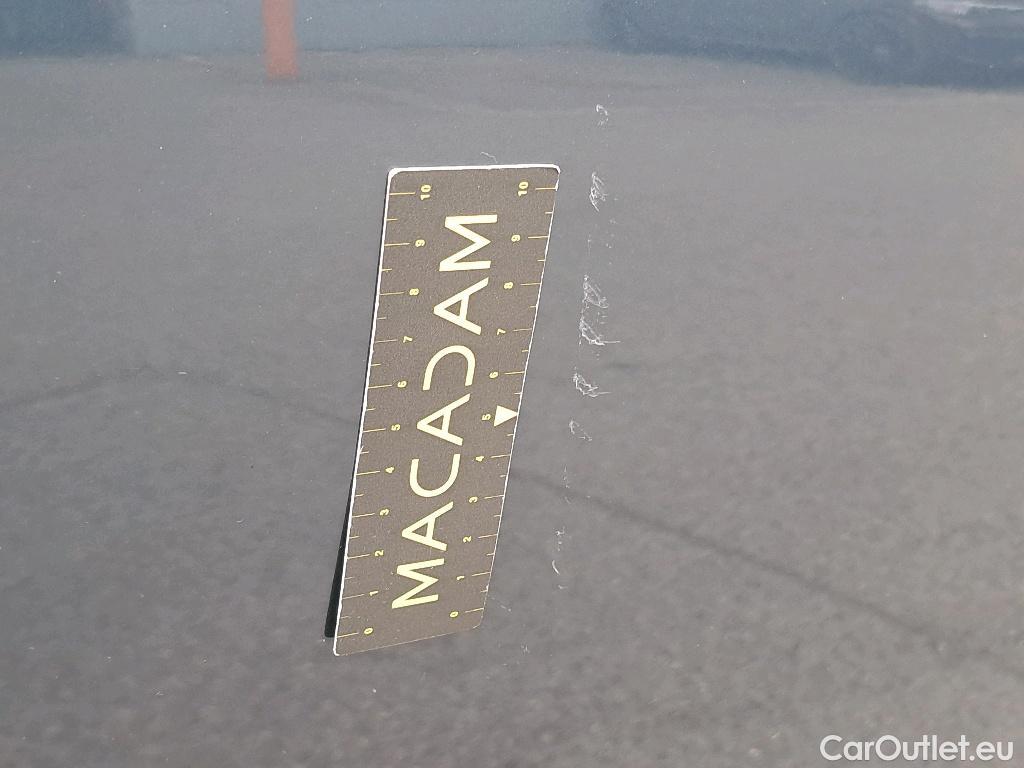 Volvo  XC60 R-Design 2.0d B4 197pk/cv 5p Geartronic Automatic Diesel  14 #61