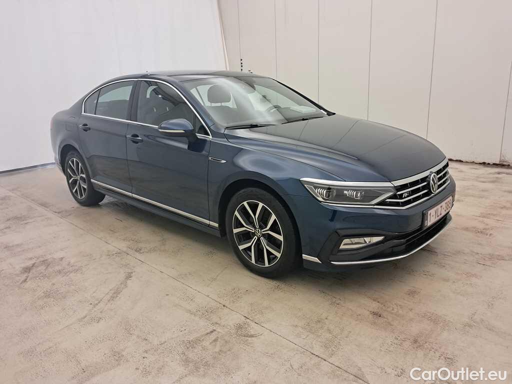 Volkswagen  Passat Berline Elegance Business 2.0TDi 122pk/cv 4p DSG7 Automatic Diesel  3 #8