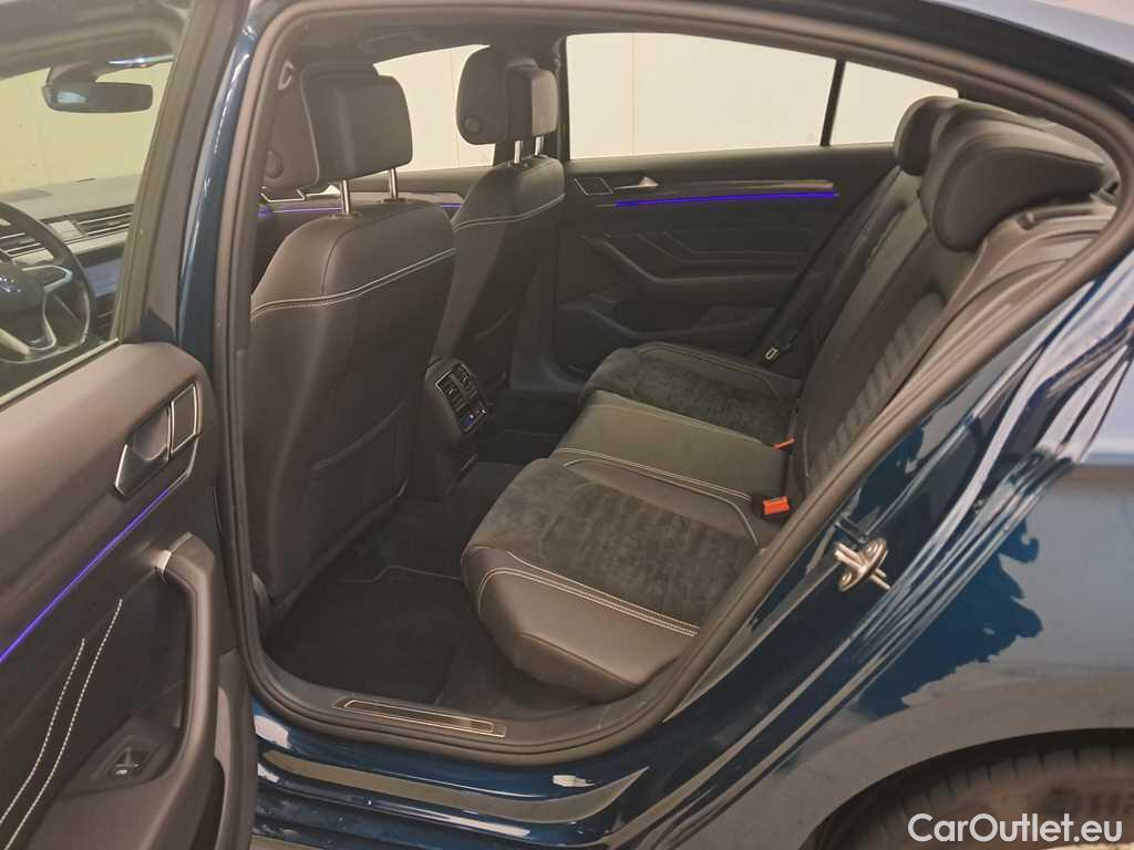 Volkswagen  Passat Berline Elegance Business 2.0TDi 122pk/cv 4p DSG7 Automatic Diesel  3 #14