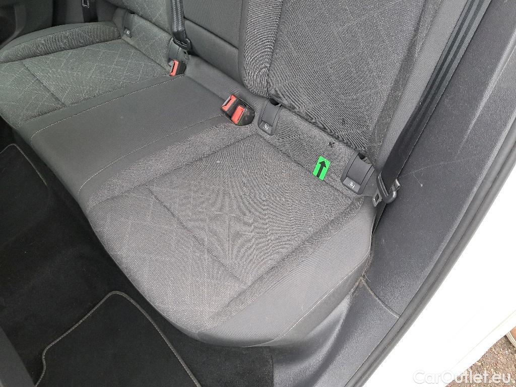 Volkswagen  Golf  VIII Variant Life 2.0TDi 115pk/cv 5p Manual Diesel  6 #22