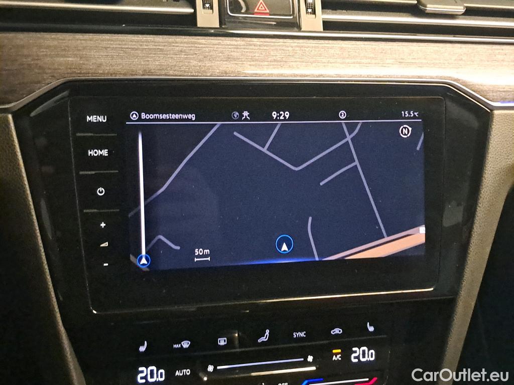 Volkswagen  Passat Berline Elegance Business 2.0TDi 122pk/cv 4p DSG7 Automatic Diesel  3 #20