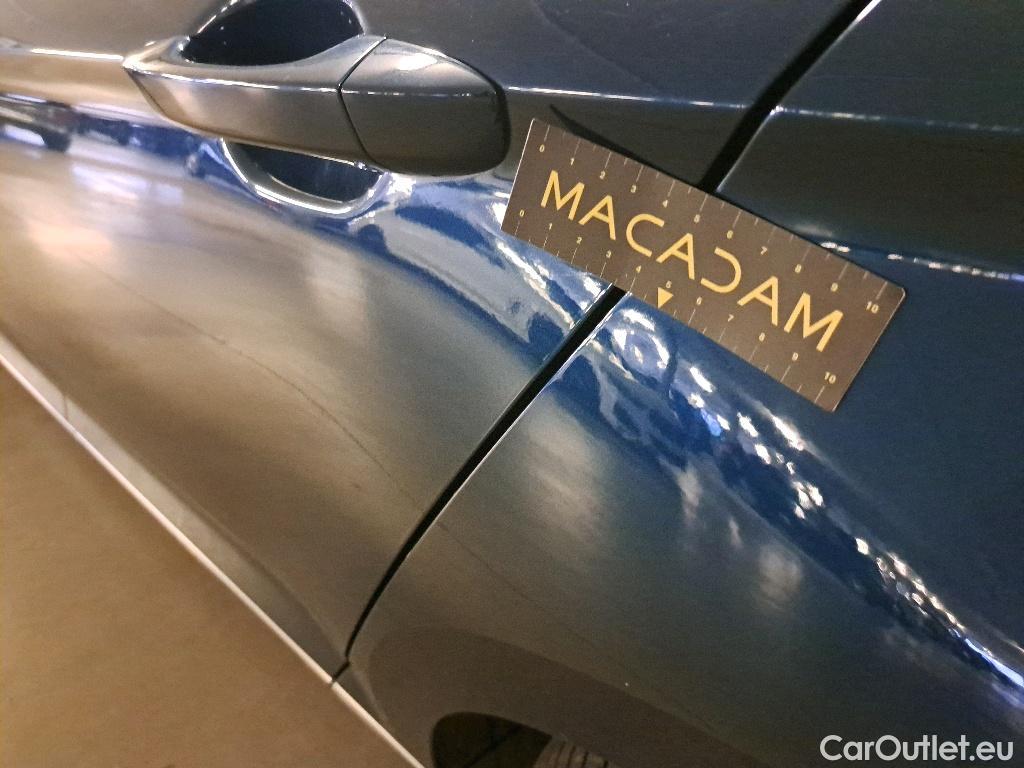 Volkswagen  Passat Berline Elegance Business 2.0TDi 122pk/cv 4p DSG7 Automatic Diesel  3 #30