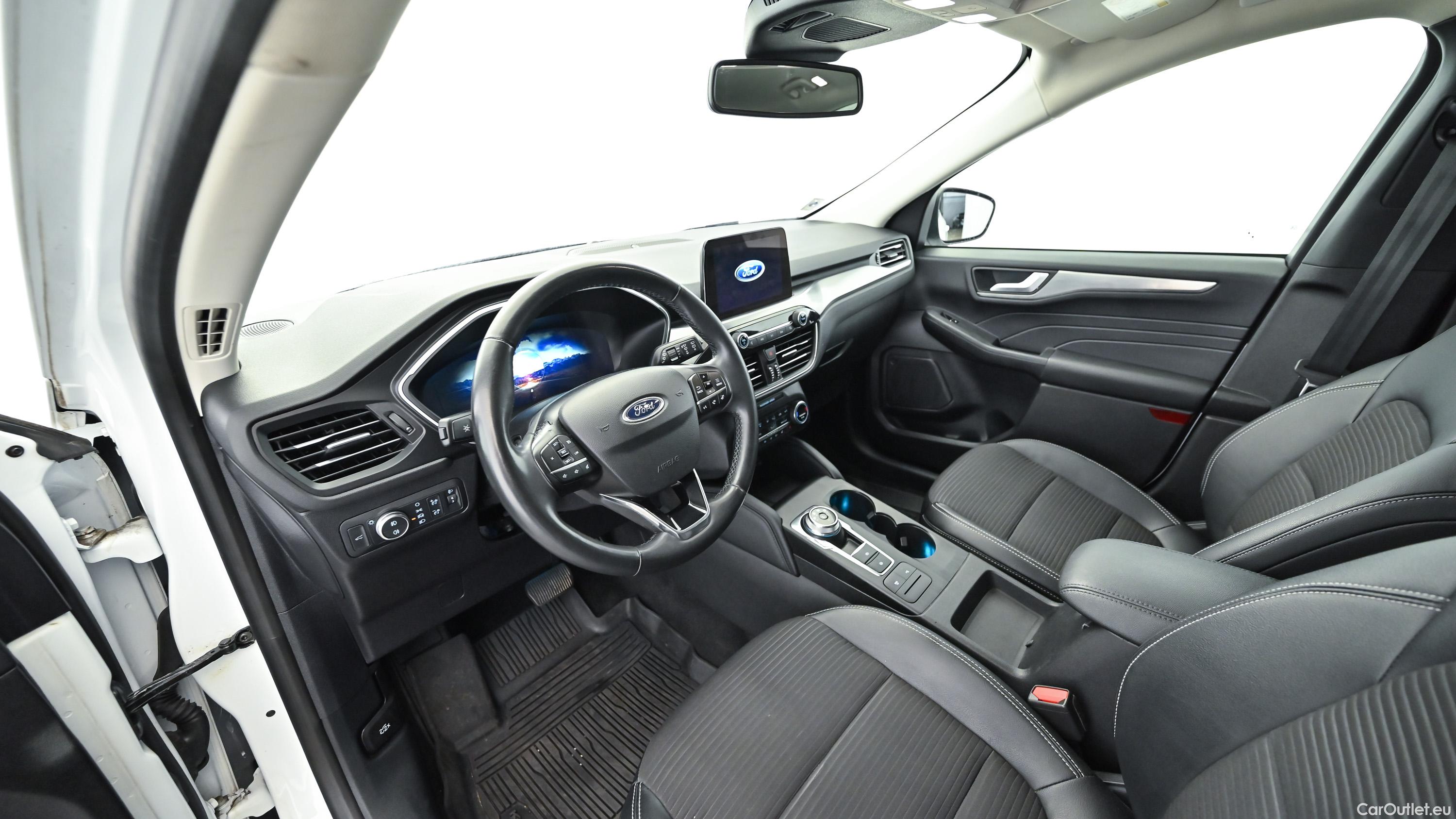 Ford  Kuga 2,5 Duratec FHEV AWD Titanium X Aut Automatic Petrol/Electric  9 #27