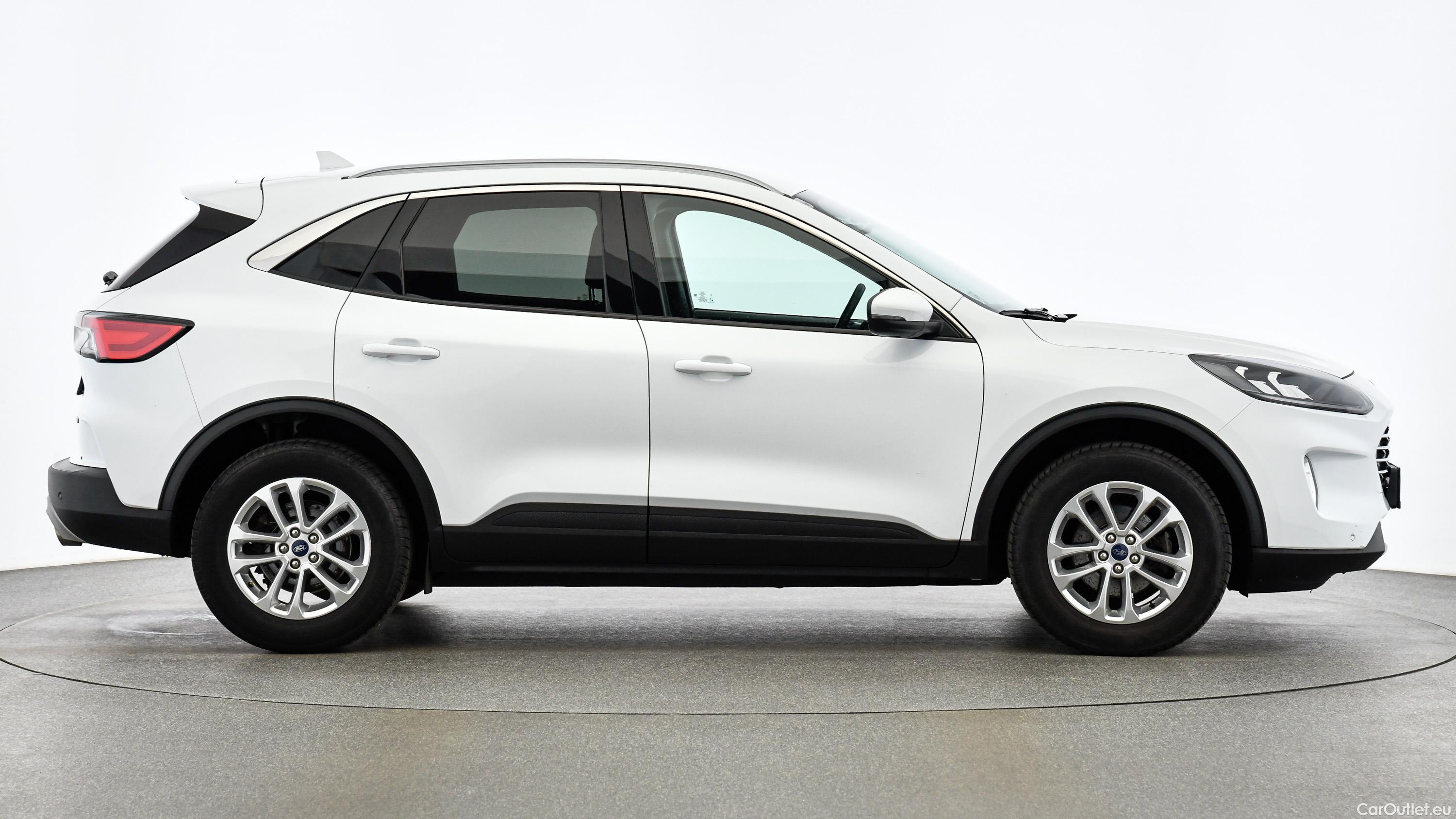 Ford  Kuga 2,5 Duratec FHEV AWD Titanium X Aut Automatic Petrol/Electric  9 #12