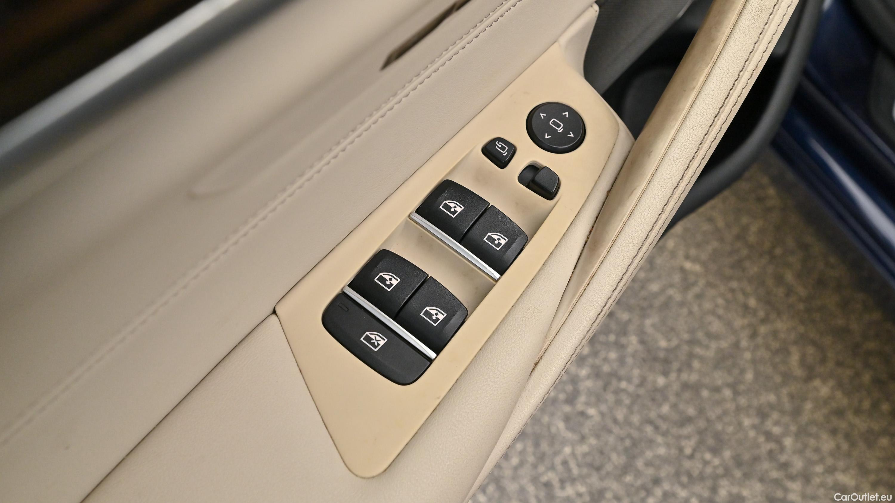 Bmw  Serie 5 xDrive Touring Aut. (G31) Luxury Line Automatic Petrol/Electric  26 #26