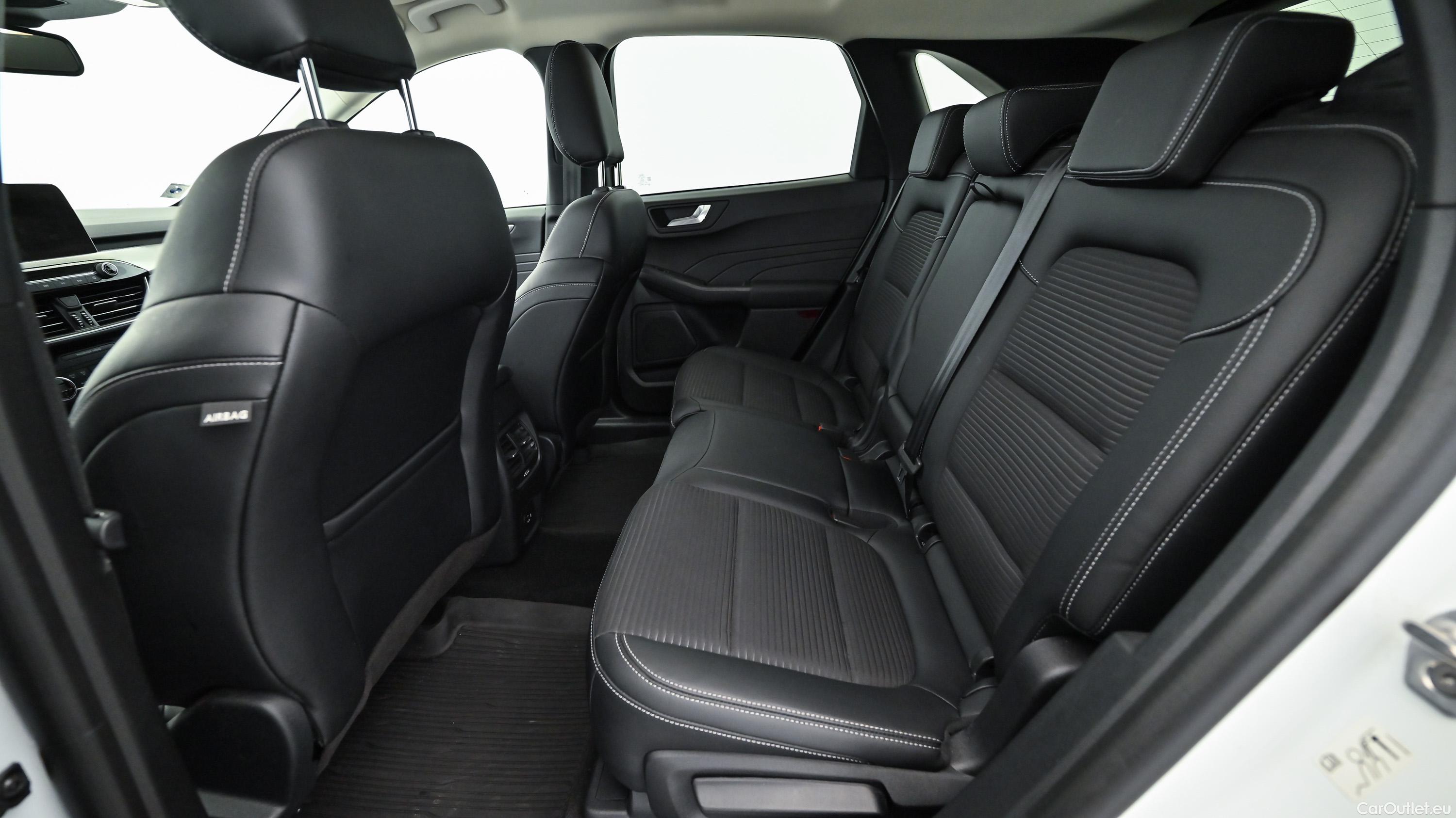 Ford  Kuga 2,5 Duratec FHEV AWD Titanium X Aut Automatic Petrol/Electric  9 #18