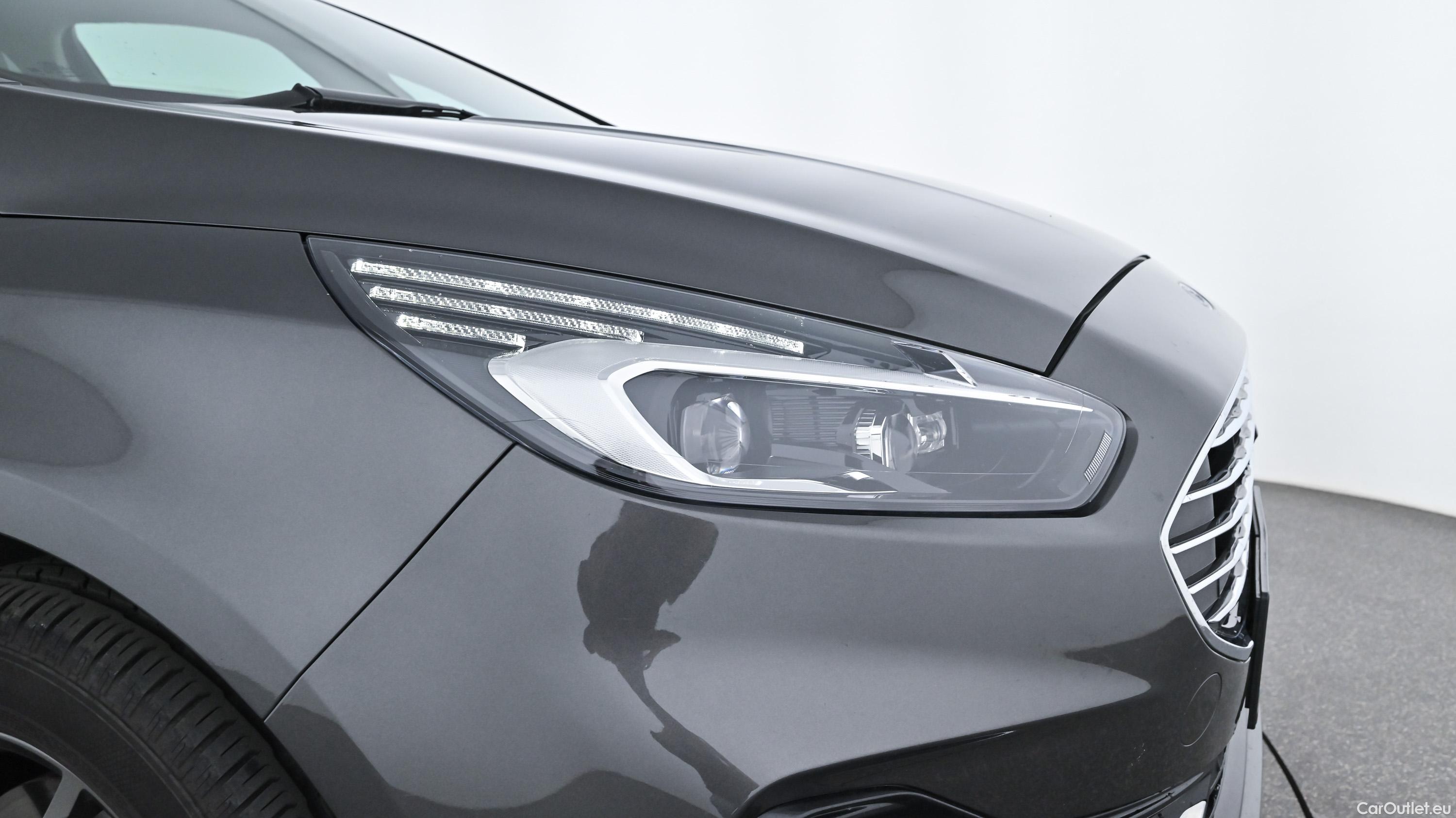 Ford  Galaxy 2,5 Duratec Hybrid Titanium Aut. Automatic Petrol/Electric  23 #34