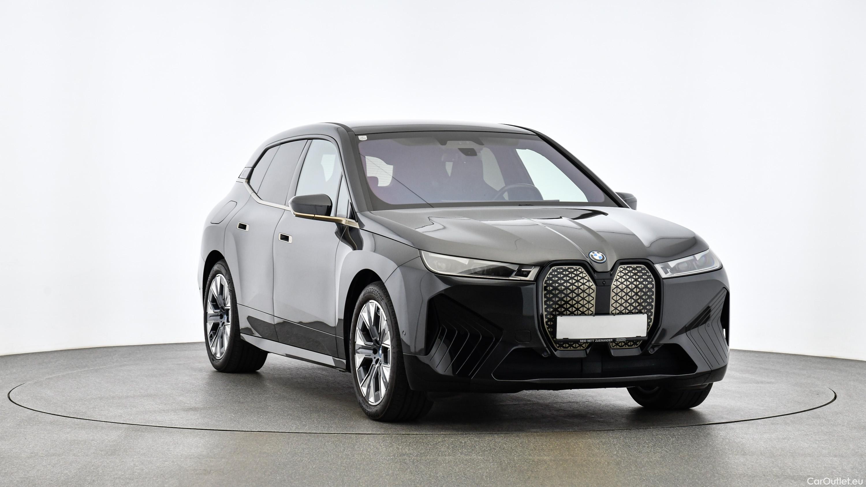 Bmw  iX xDrive40 71kWh (I20) Sportpaket Automatic Electric  4 #15