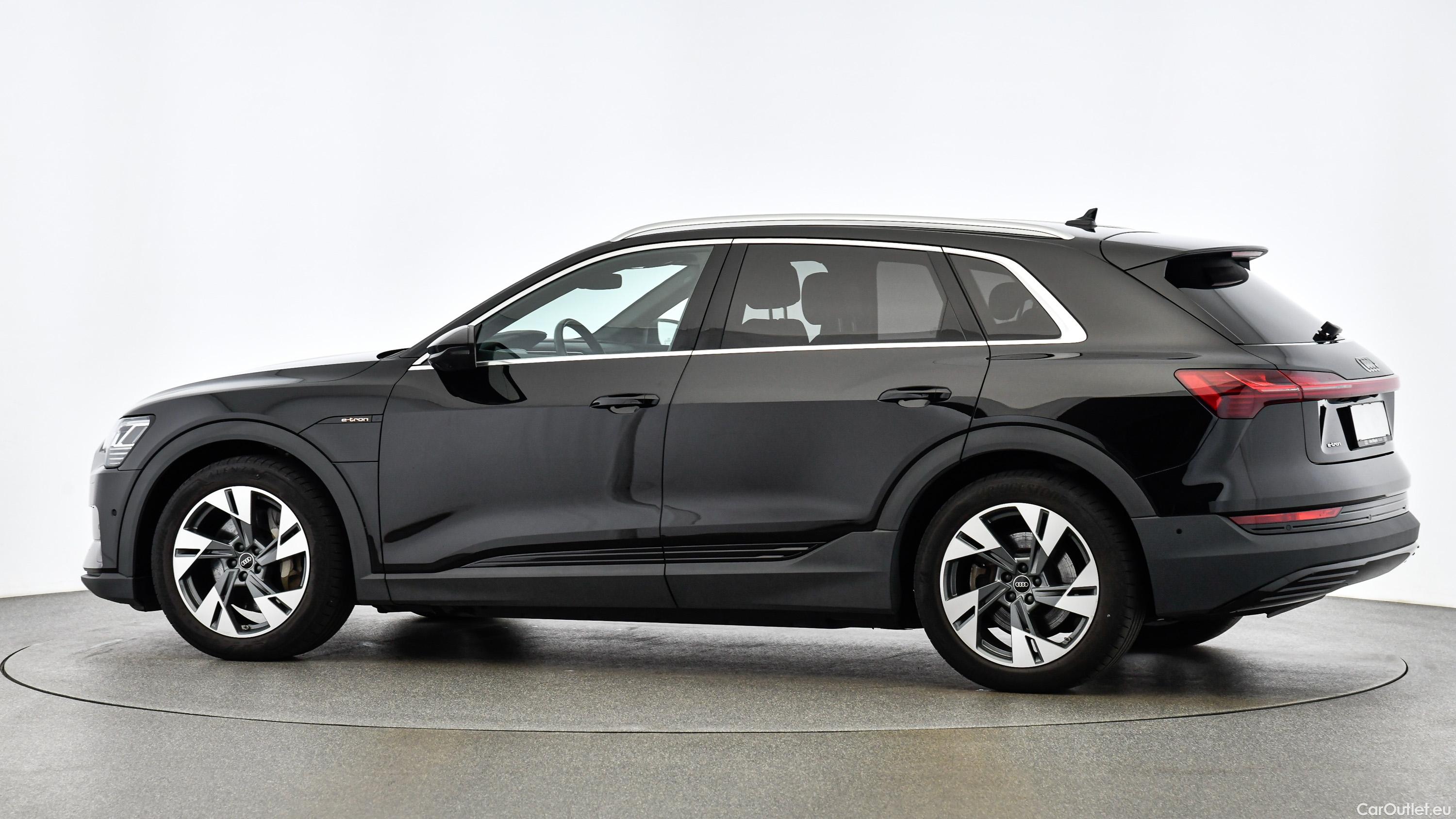 Audi  E-TRON 55 quattro 95kWh Automatic Electric  25 #5