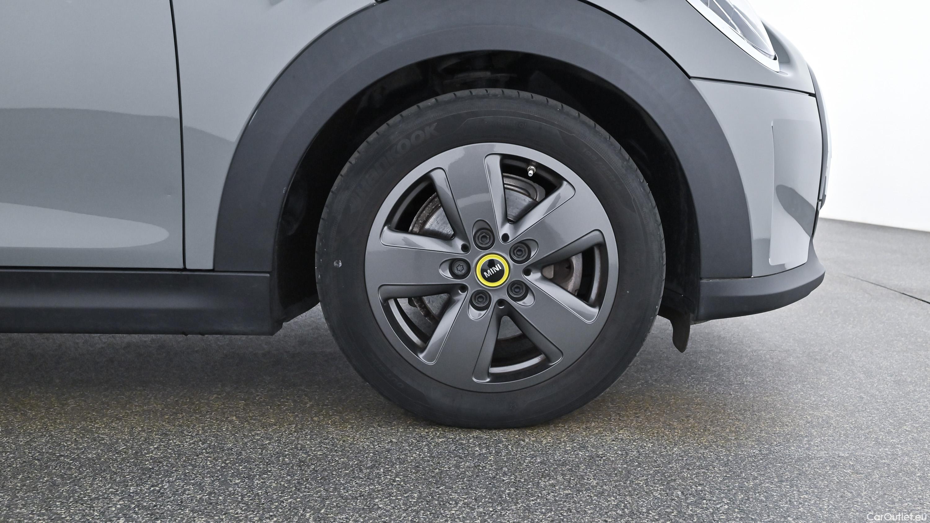 Mini  Cooper SE 32,6kWh Aut. (F56) Automatic Electric  15 #32