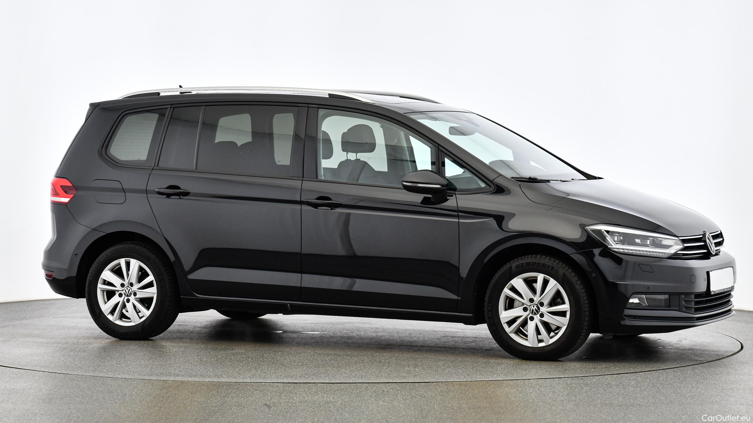 Volkswagen  Touran 2,0 SCR TDI Sky Automatic Diesel  6 #13