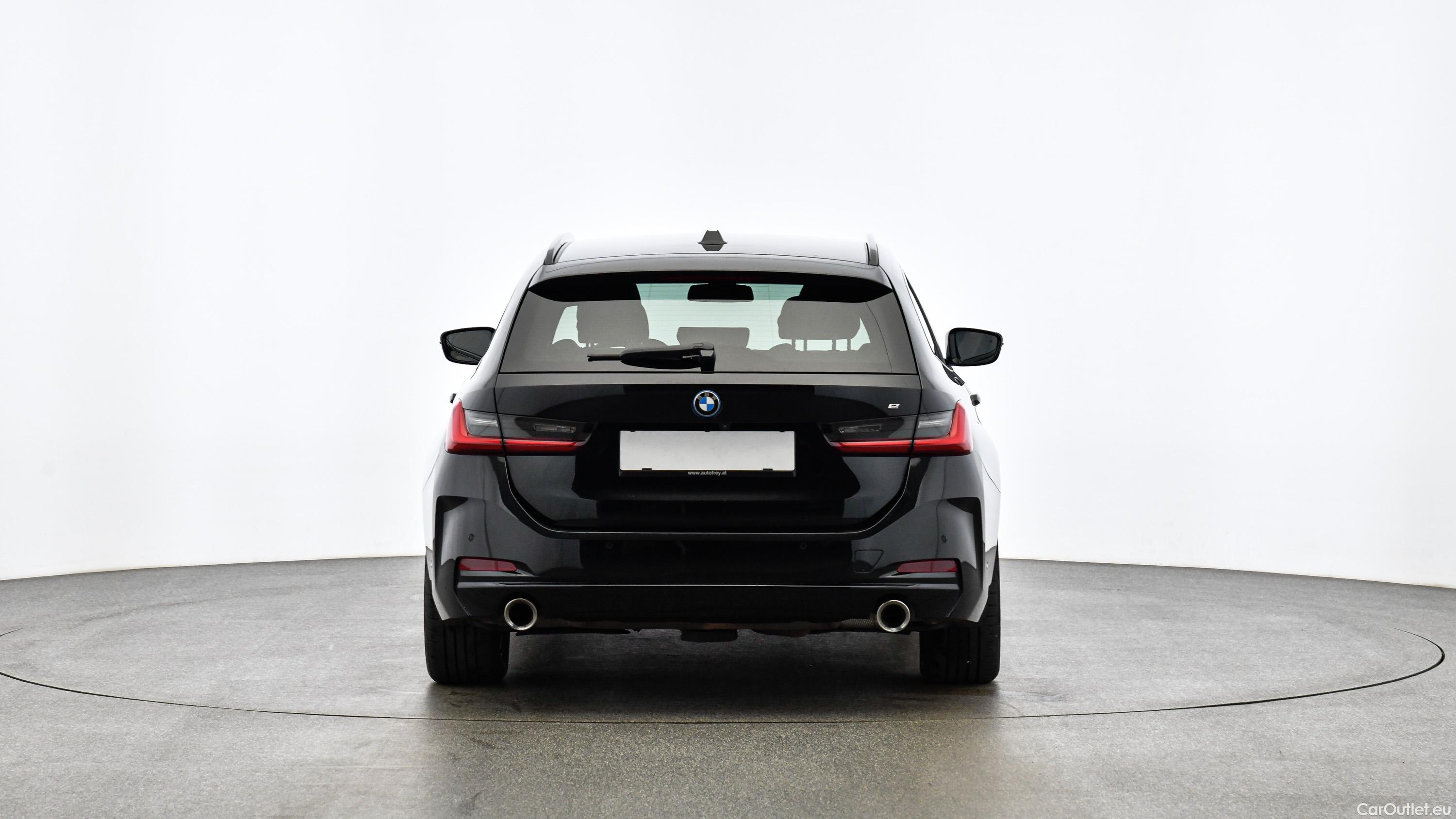 Bmw  Serie 3 PHEV Touring Aut. (G21) - Automatic Petrol/Electric  22 #8