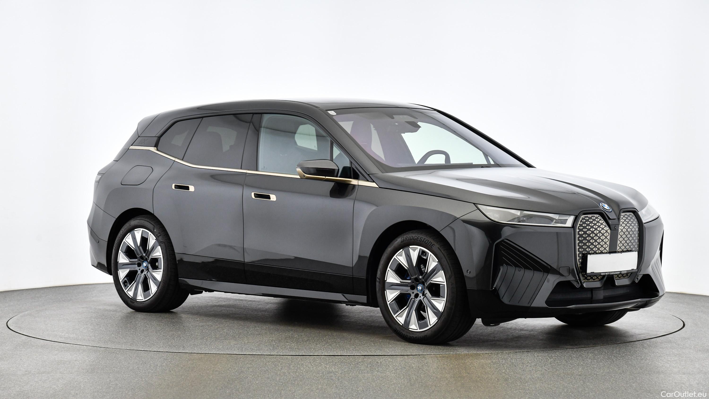 Bmw  iX xDrive40 71kWh (I20) Sportpaket Automatic Electric  4 #14