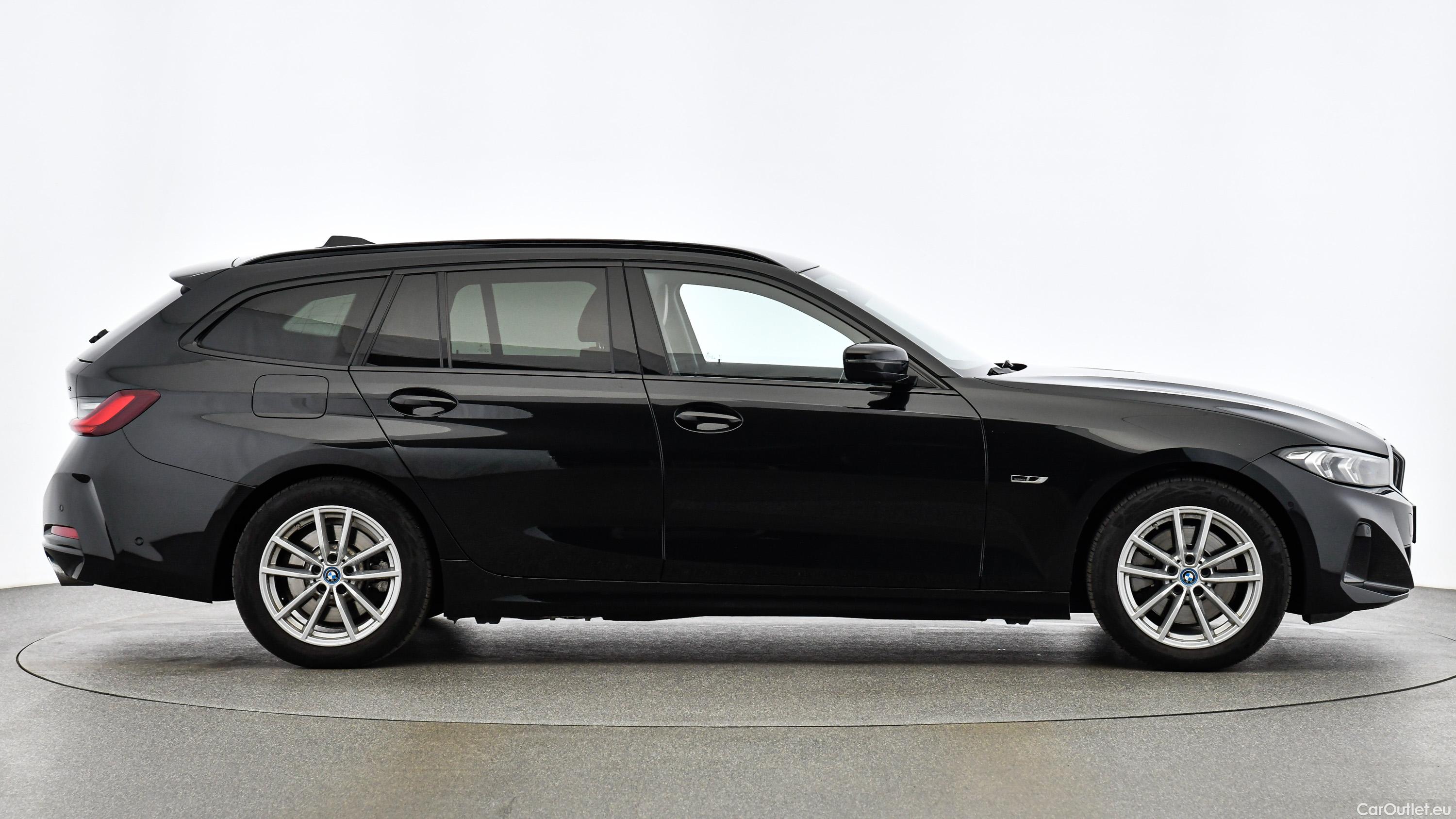 Bmw  Serie 3 PHEV Touring Aut. (G21) - Automatic Petrol/Electric  22 #12
