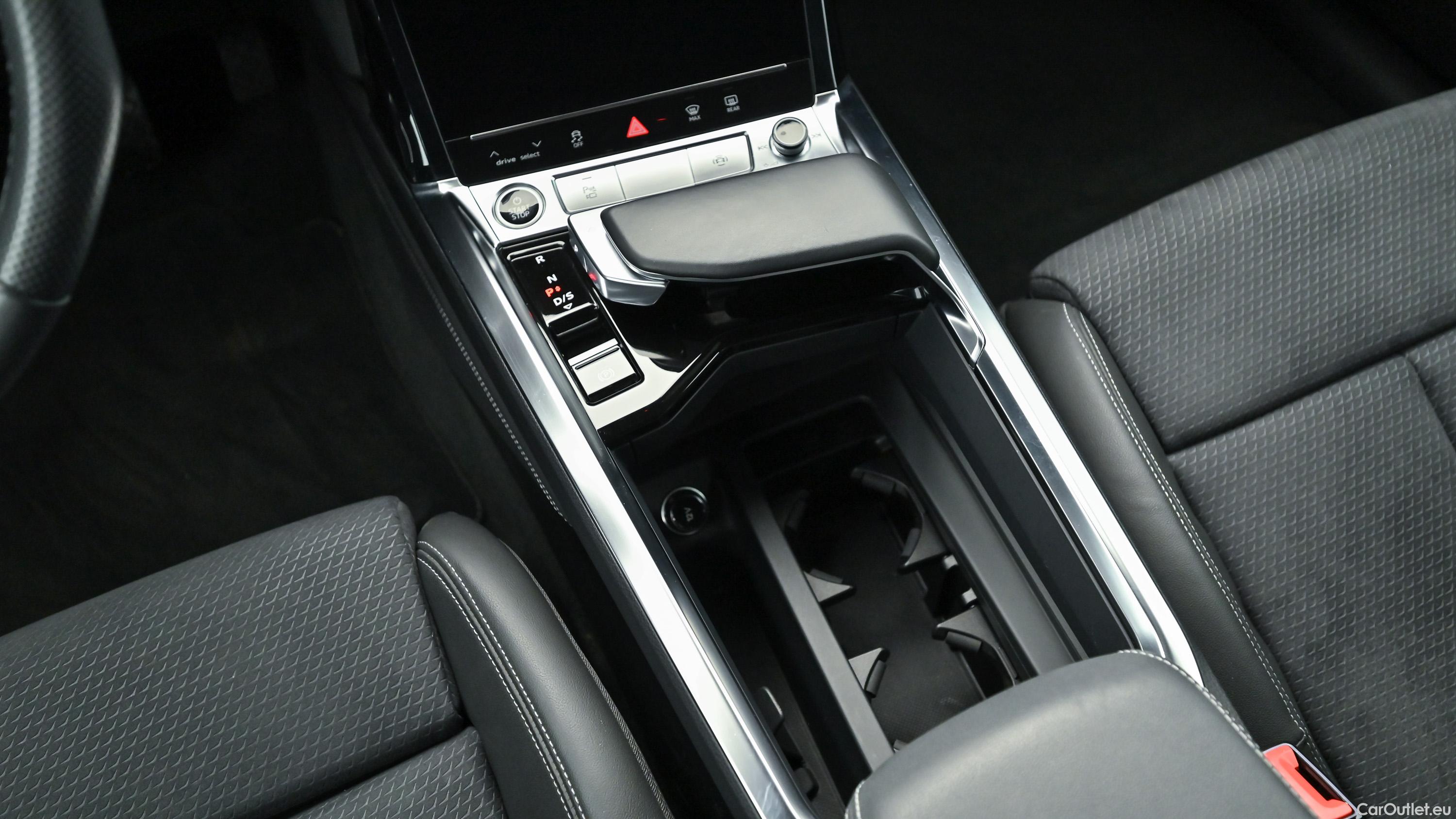 Audi  E-TRON 55 quattro 95kWh Automatic Electric  25 #23