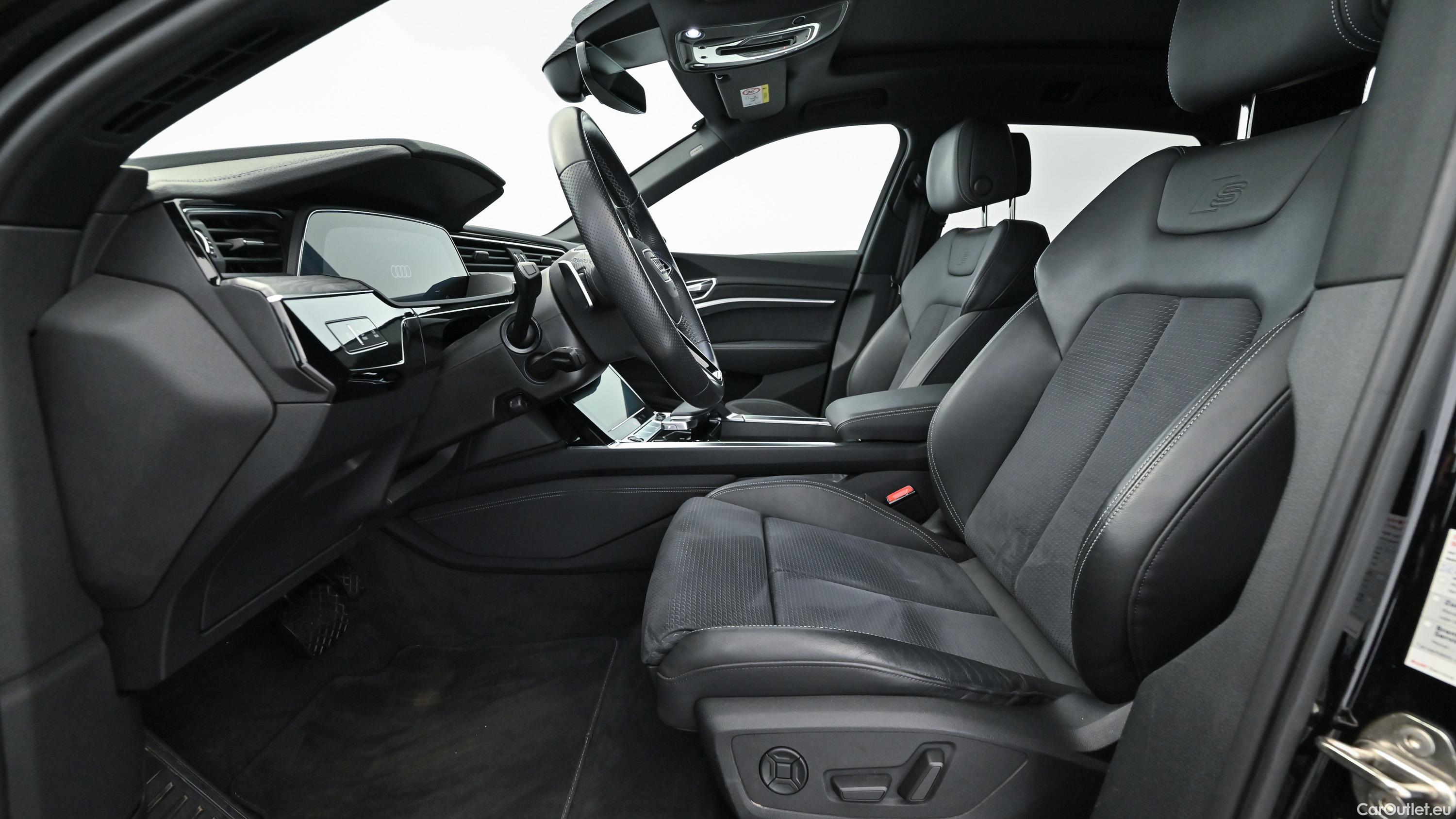 Audi  E-TRON 55 quattro 95kWh Automatic Electric  25 #29