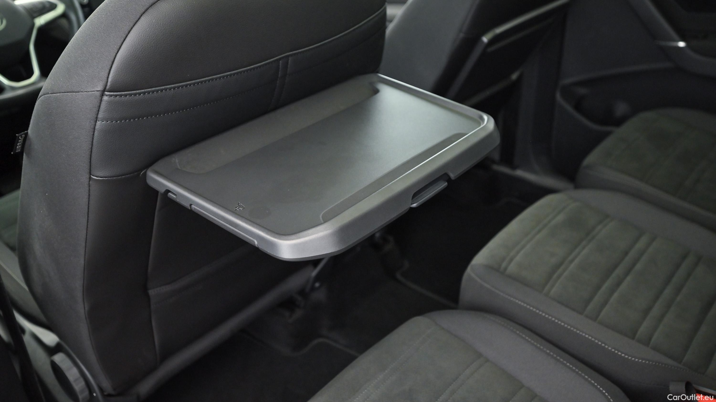 Volkswagen  Touran 2,0 SCR TDI Sky Automatic Diesel  6 #19