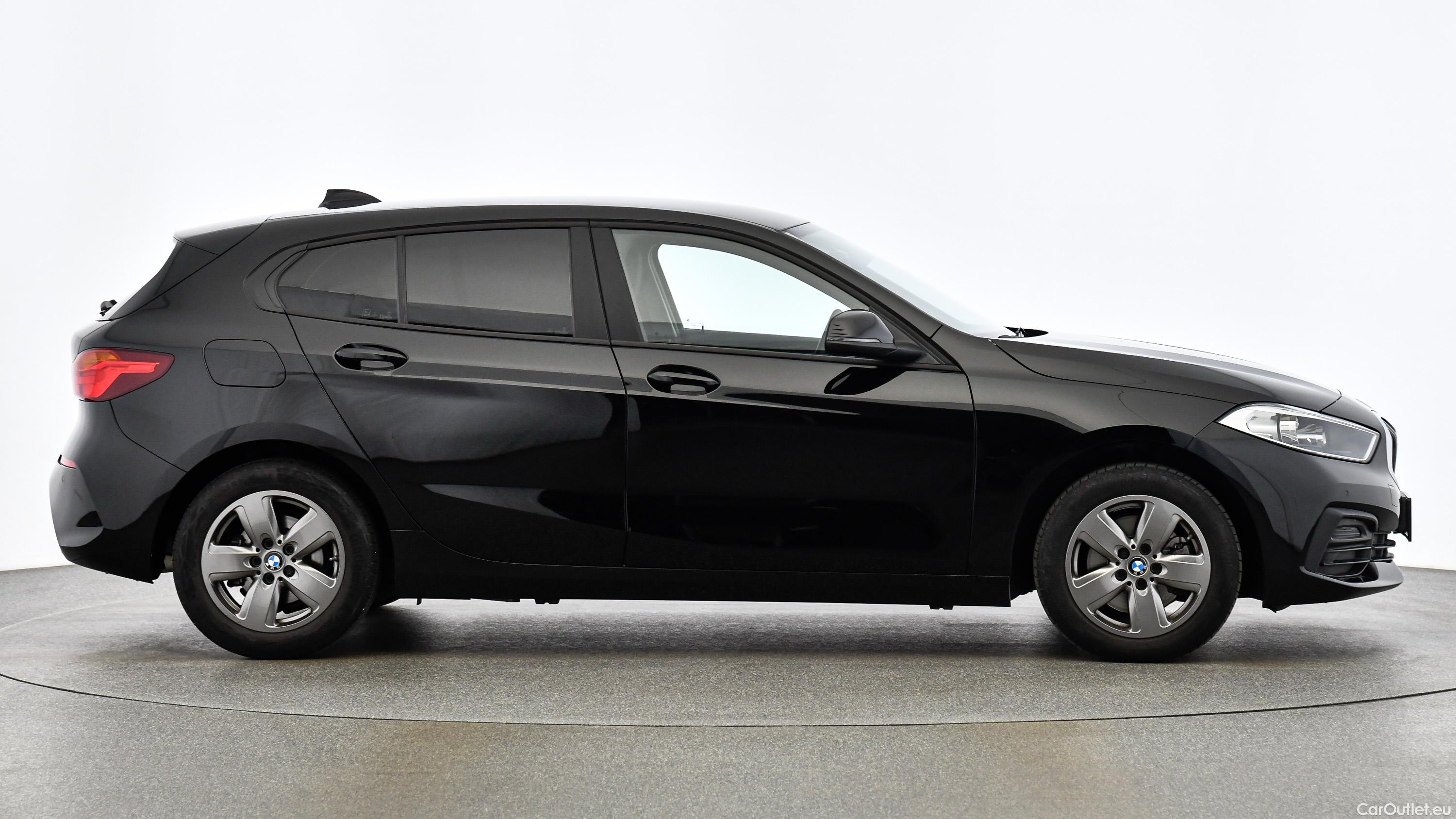 Bmw  Serie 1 (F40) - Manual Petrol  14 #12