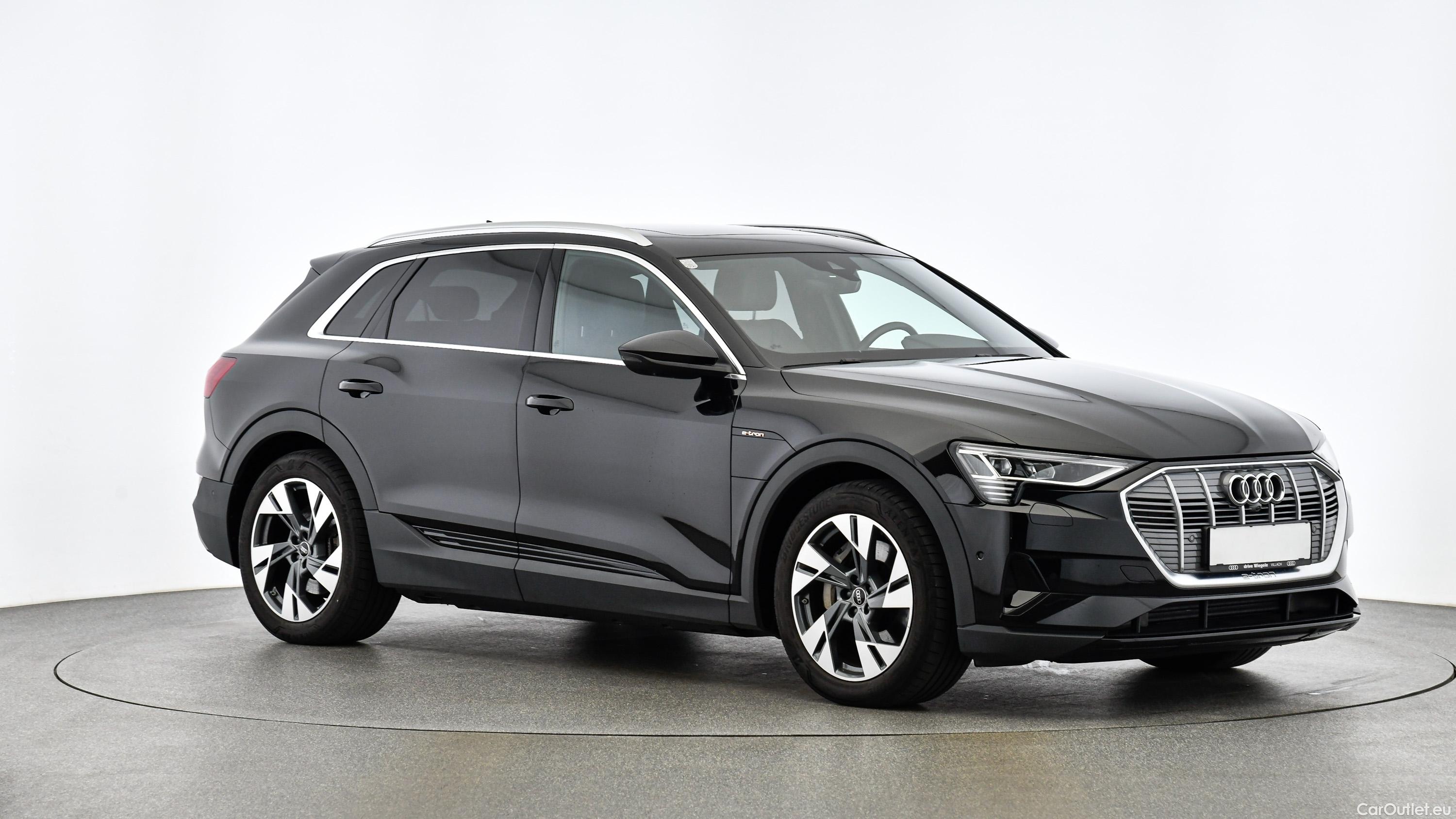 Audi  E-TRON 55 quattro 95kWh Automatic Electric  25 #14