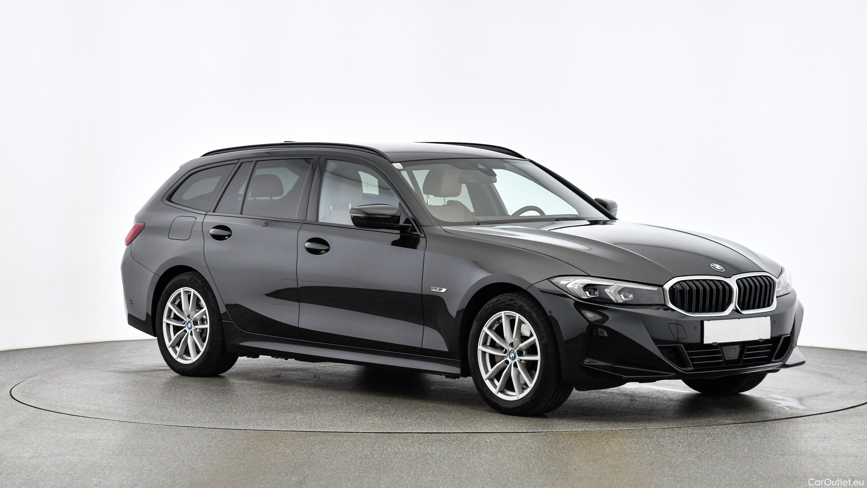 Bmw  Serie 3 PHEV Touring Aut. (G21) - Automatic Petrol/Electric  22 #14