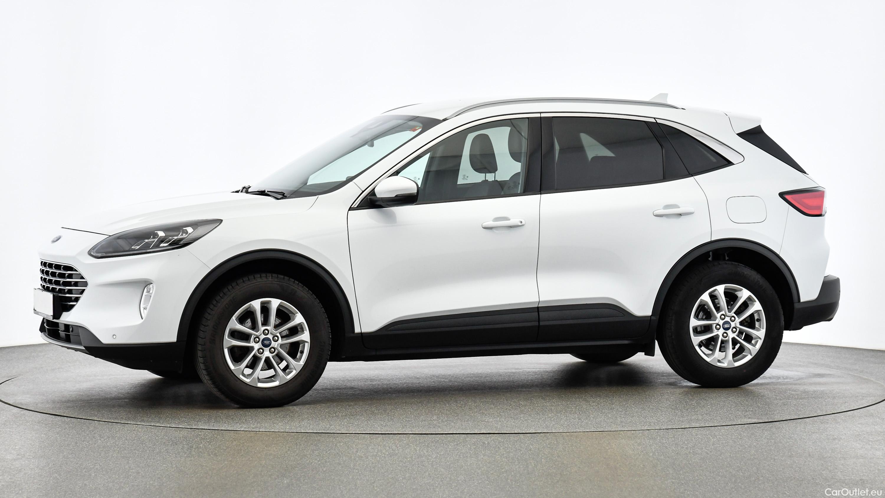 Ford  Kuga 2,5 Duratec FHEV AWD Titanium X Aut Automatic Petrol/Electric  9 #3