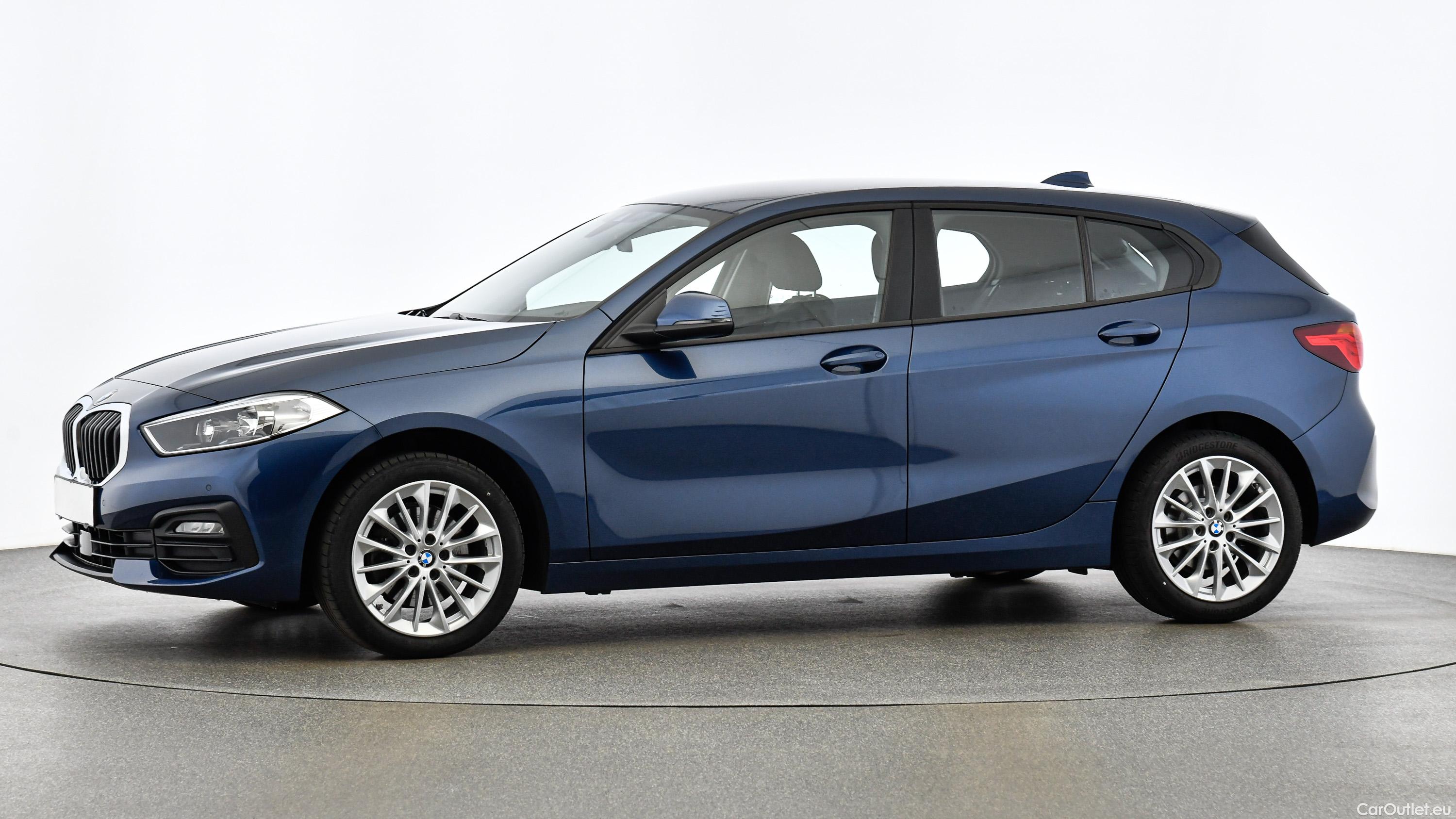 Bmw  Serie 1 Aut. (F40) Advantage Automatic Diesel  18 #3