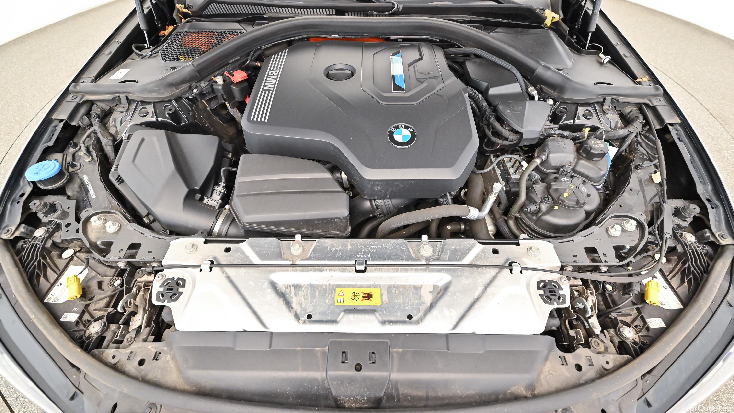 Bmw  Serie 3 PHEV Touring Aut. (G21) - Automatic Petrol/Electric  22 #30