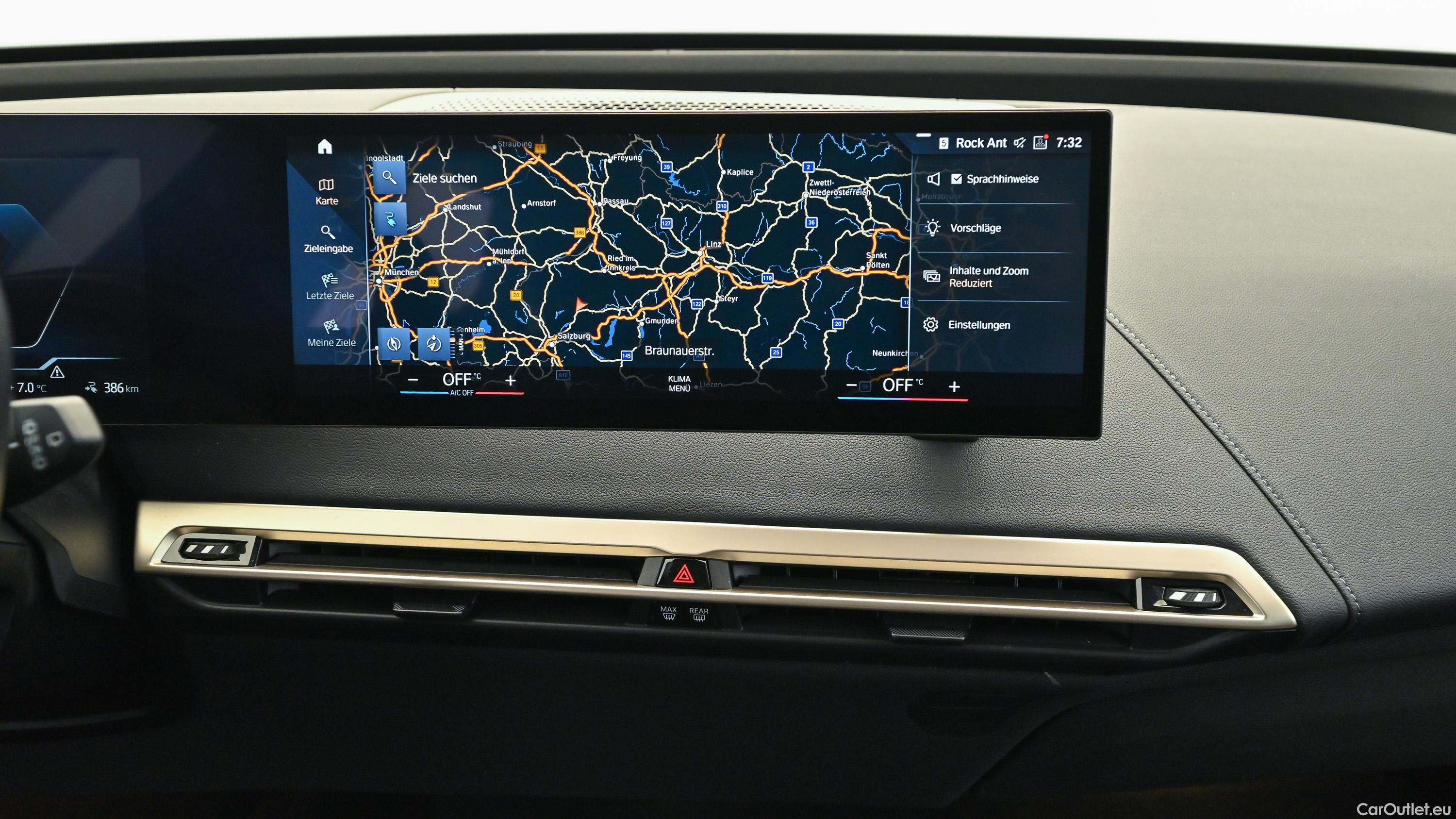 Bmw  iX xDrive40 71kWh (I20) Sportpaket Automatic Electric  4 #23