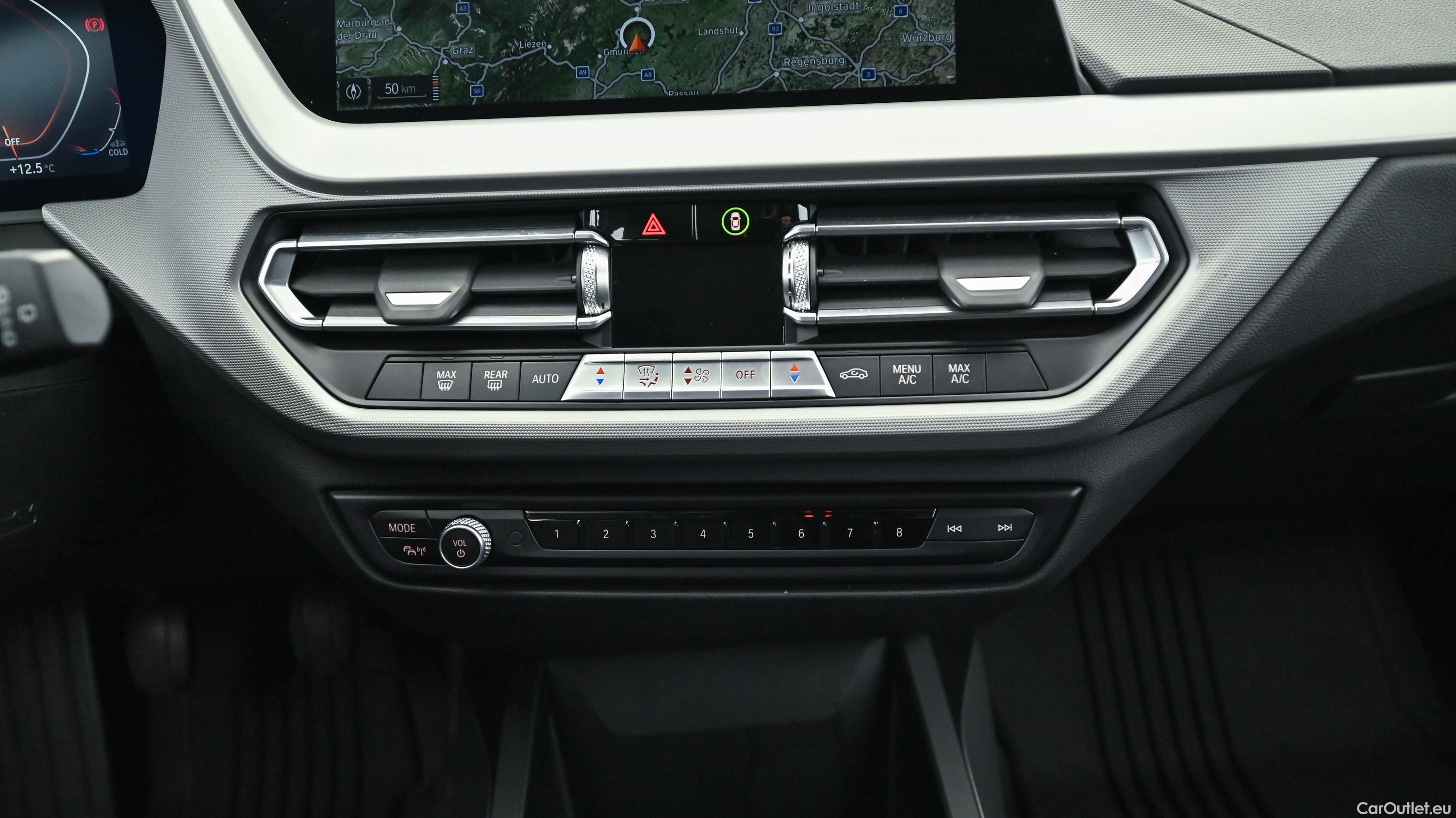 Bmw  Serie 1 (F40) - Manual Petrol  14 #22