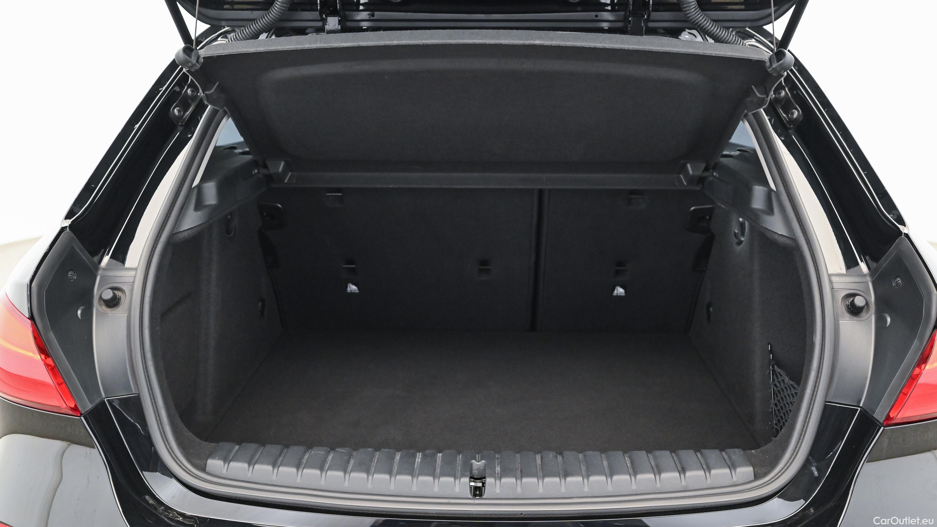 Bmw  Serie 1 (F40) - Manual Petrol  14 #17