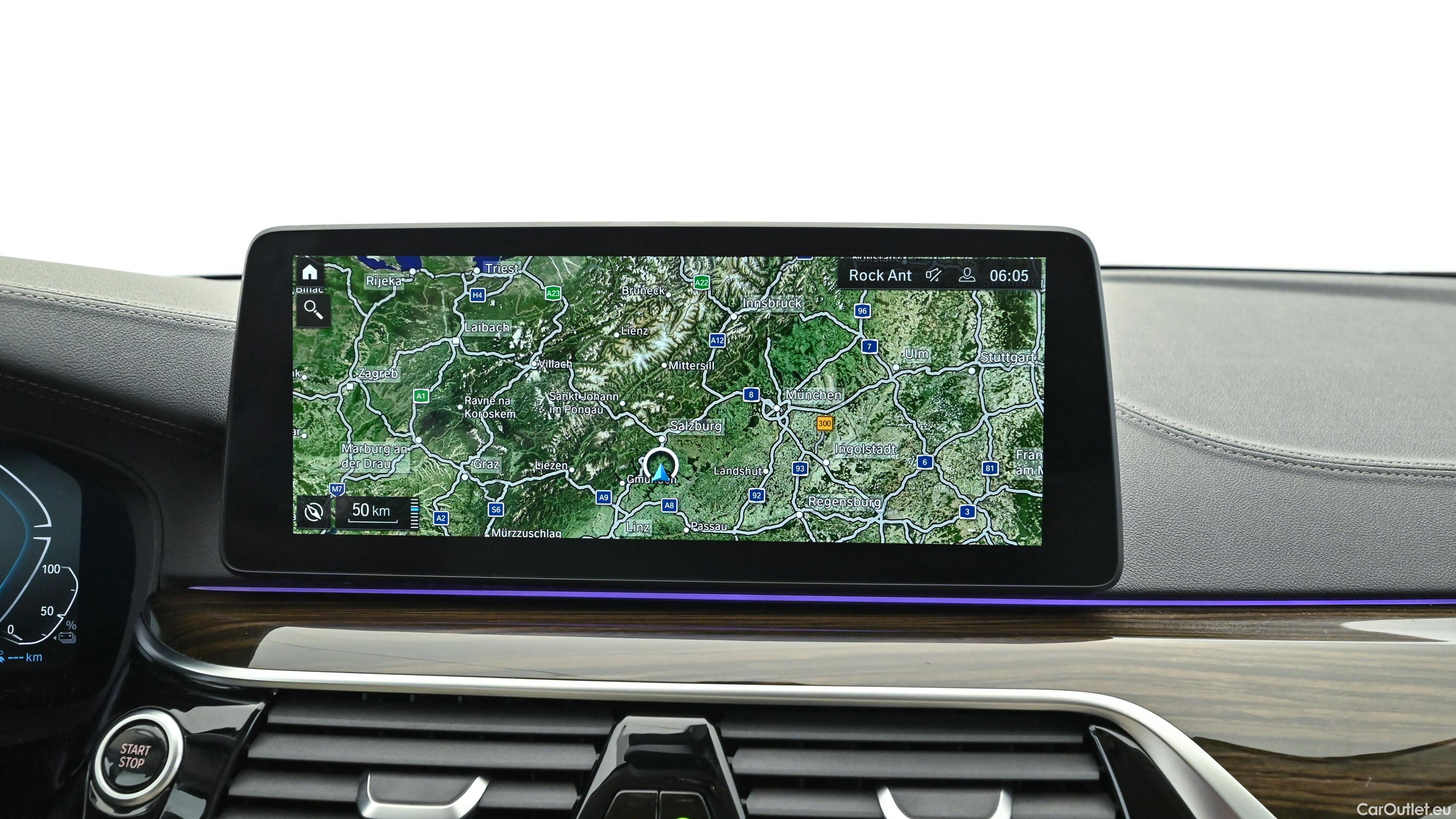 Bmw  Serie 5 xDrive Touring Aut. (G31) Luxury Line Automatic Petrol/Electric  26 #22