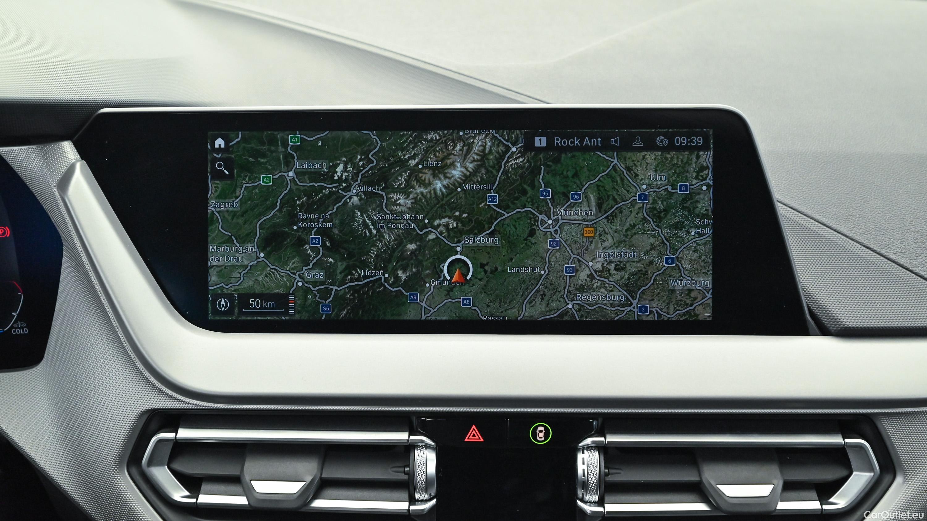 Bmw  Serie 1 (F40) - Manual Petrol  14 #21