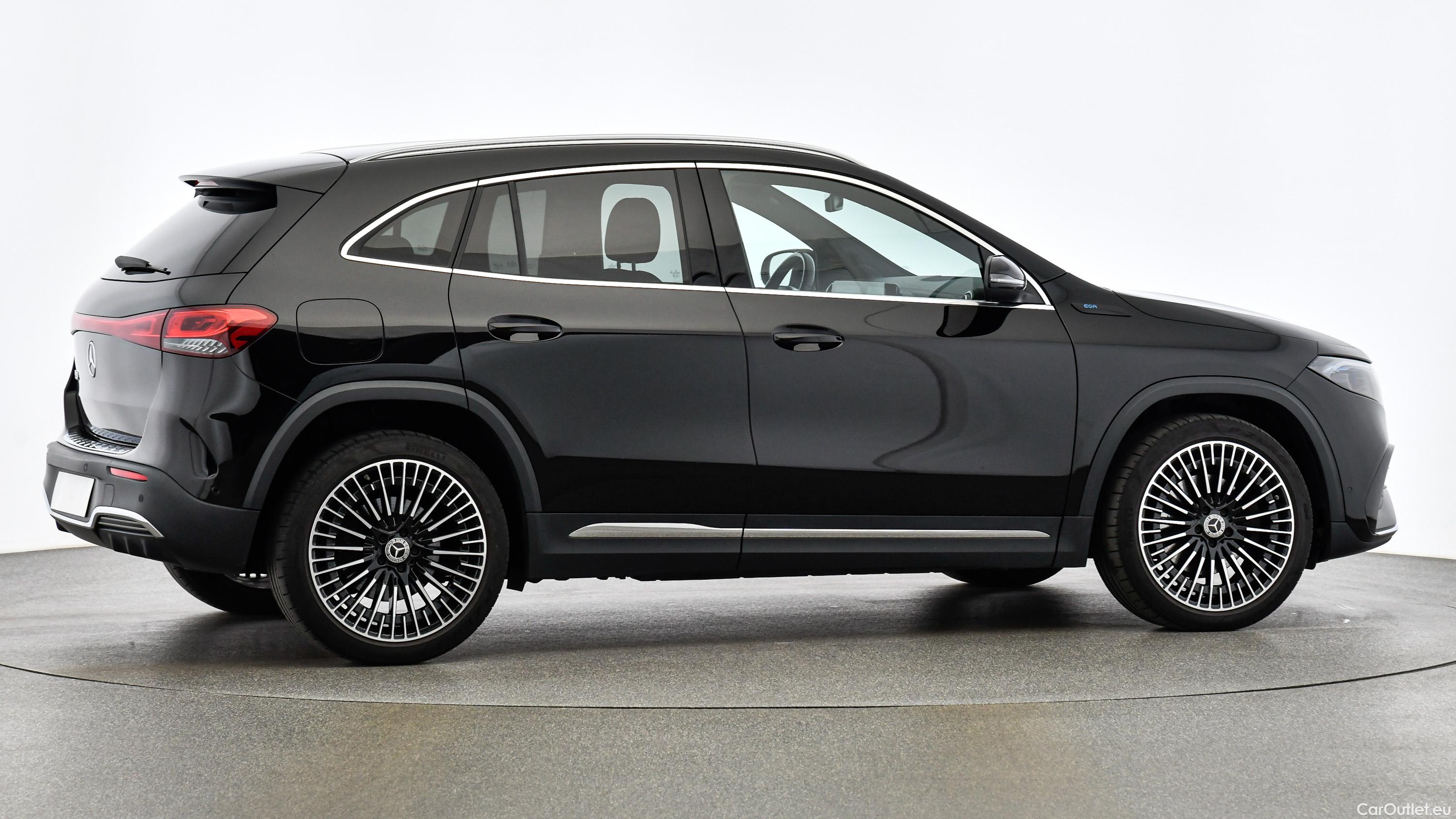 Mercedes  EQA 250 66,5kWh Aut AMG líne Automatic Electric  13 #11