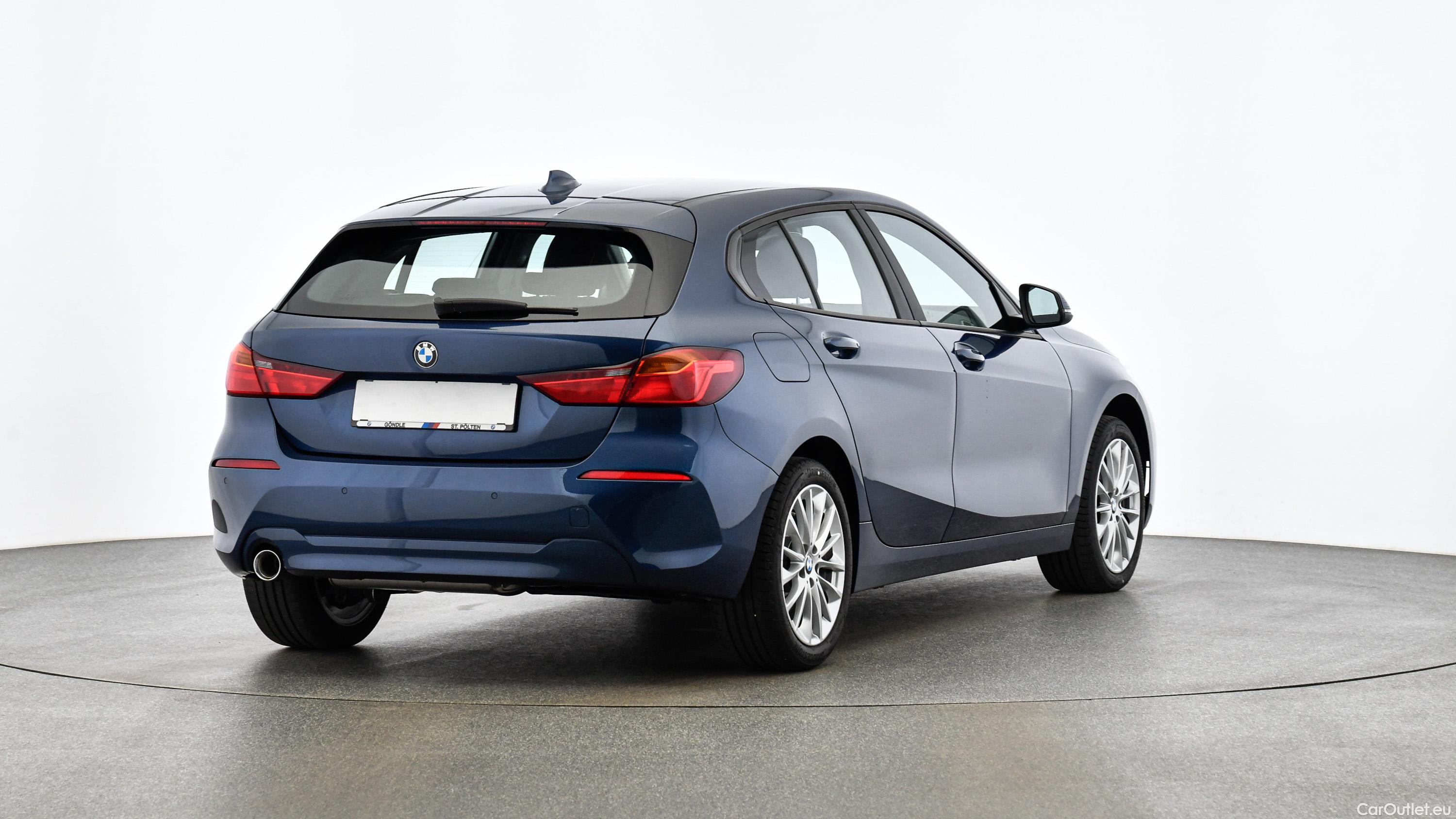 Bmw  Serie 1 Aut. (F40) Advantage Automatic Diesel  18 #9