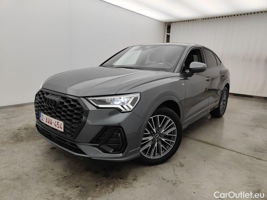 Audi  Q3 Audi  Sportback 35 TDI S tronic Quattro S Line 5d #1