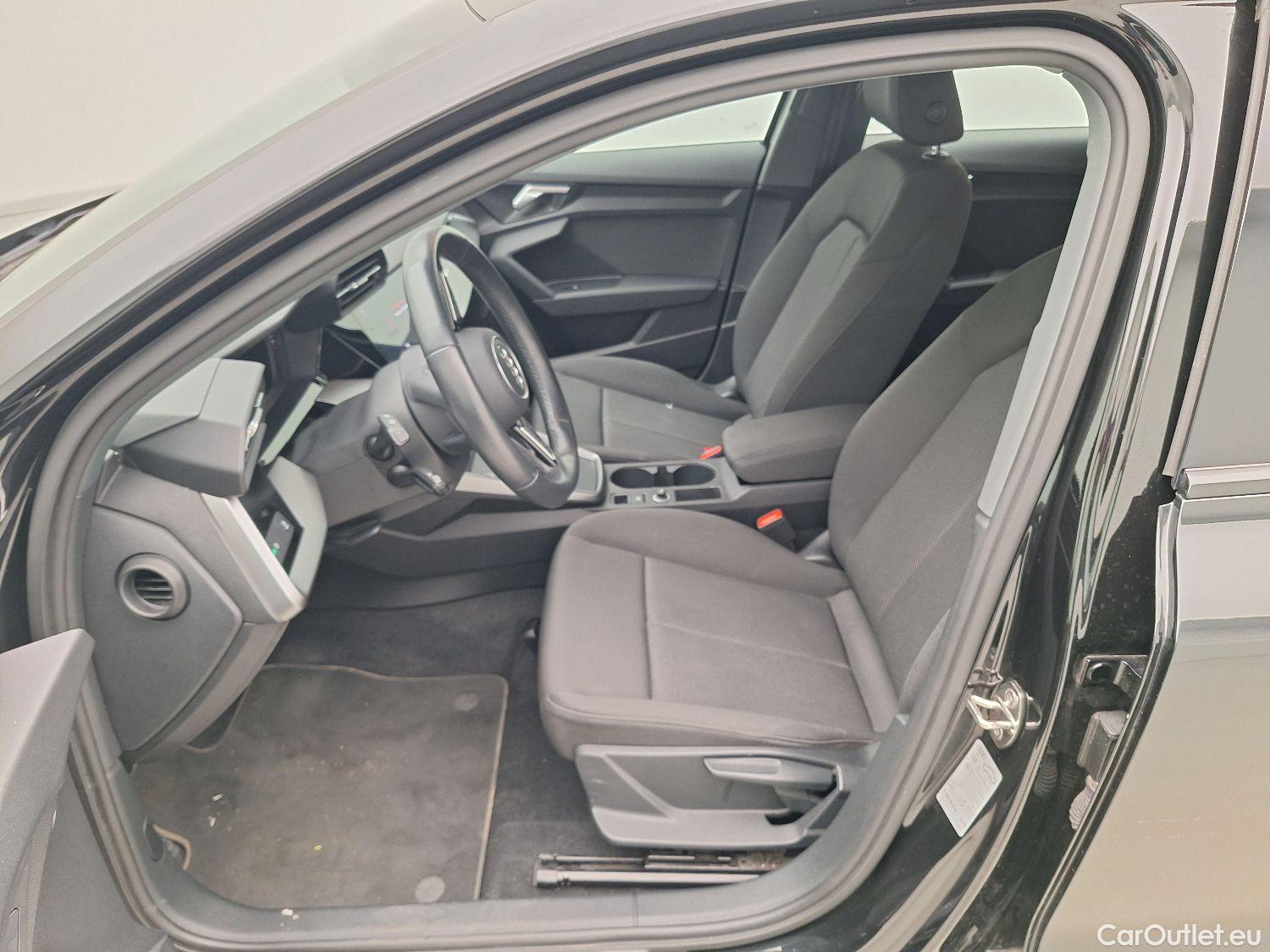 Audi  A3 Audi,  SB '20, Audi  Sportback 1.0 30 TFSi 81kW S line 5d #3