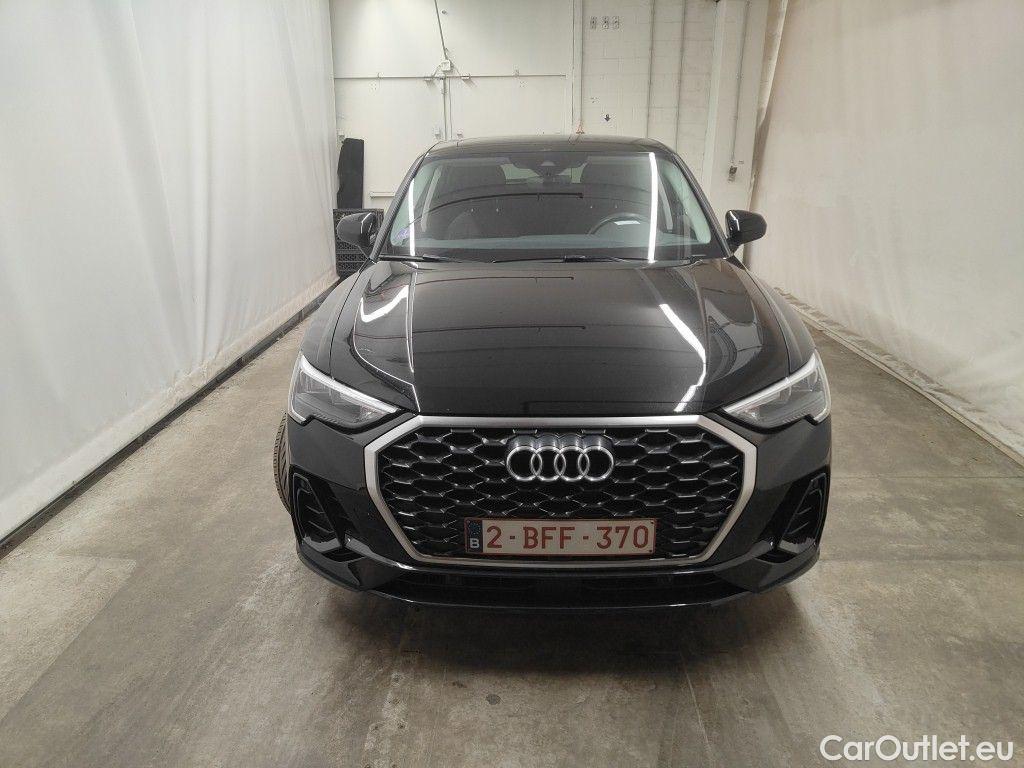 Audi  Q3 Audi  Sportback 45 TFSI e S tronic 5d #5