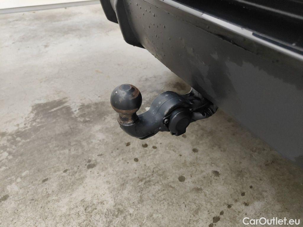 Audi  Q3 Audi  Sportback 35 TDI S tronic Quattro S Line 5d #16