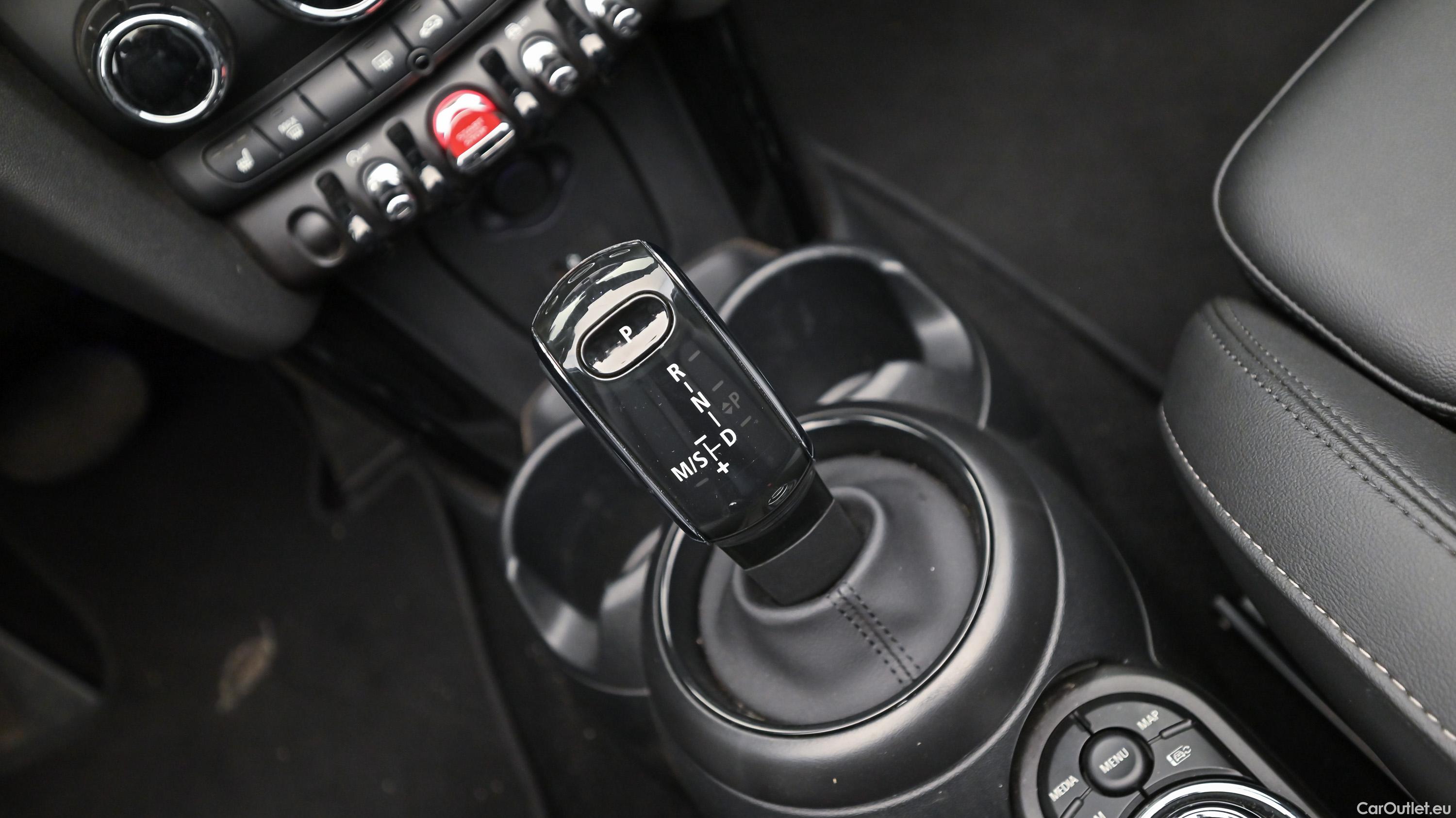 Mini  Cooper Cabrio Aut. F57 Automatic Petrol  30 #24