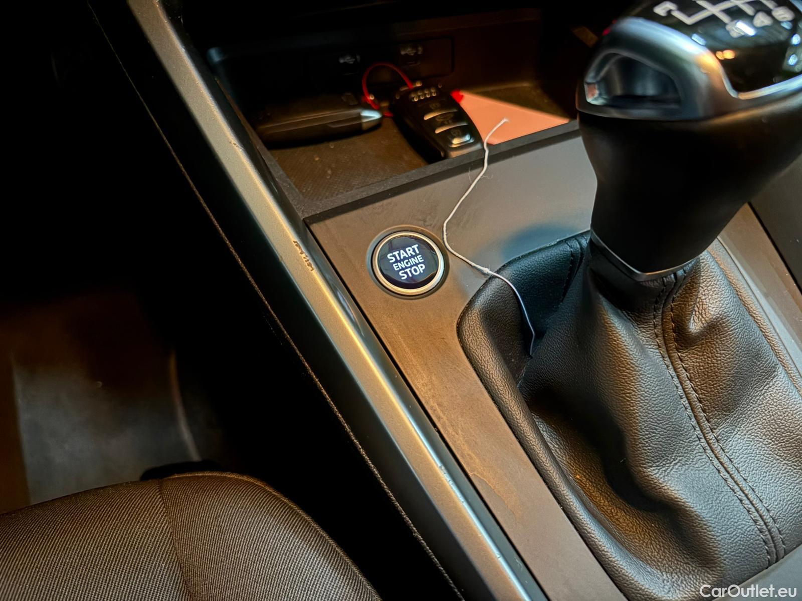 Audi  A3 Audi,  SB '20, Audi  Sportback 1.0 30 TFSi 81kW S line 5d #43