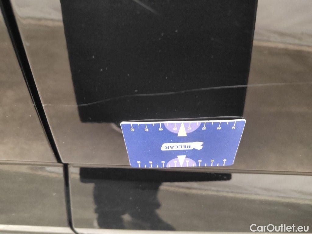 Audi  Q3 Audi  Sportback 45 TFSI e S tronic 5d #38