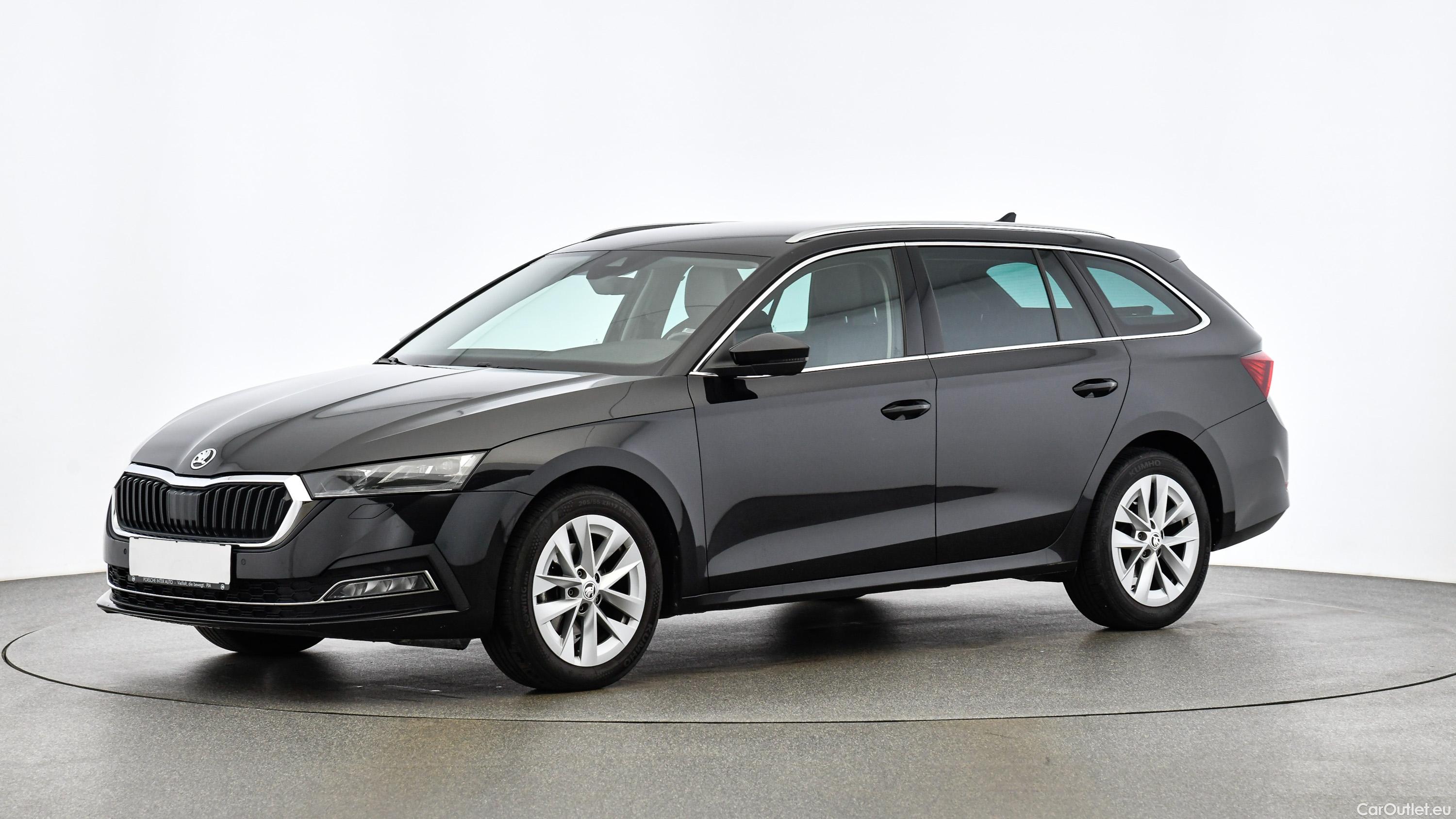 Skoda  Octavia Combi 2,0 TDI Automatic Diesel  33 #2