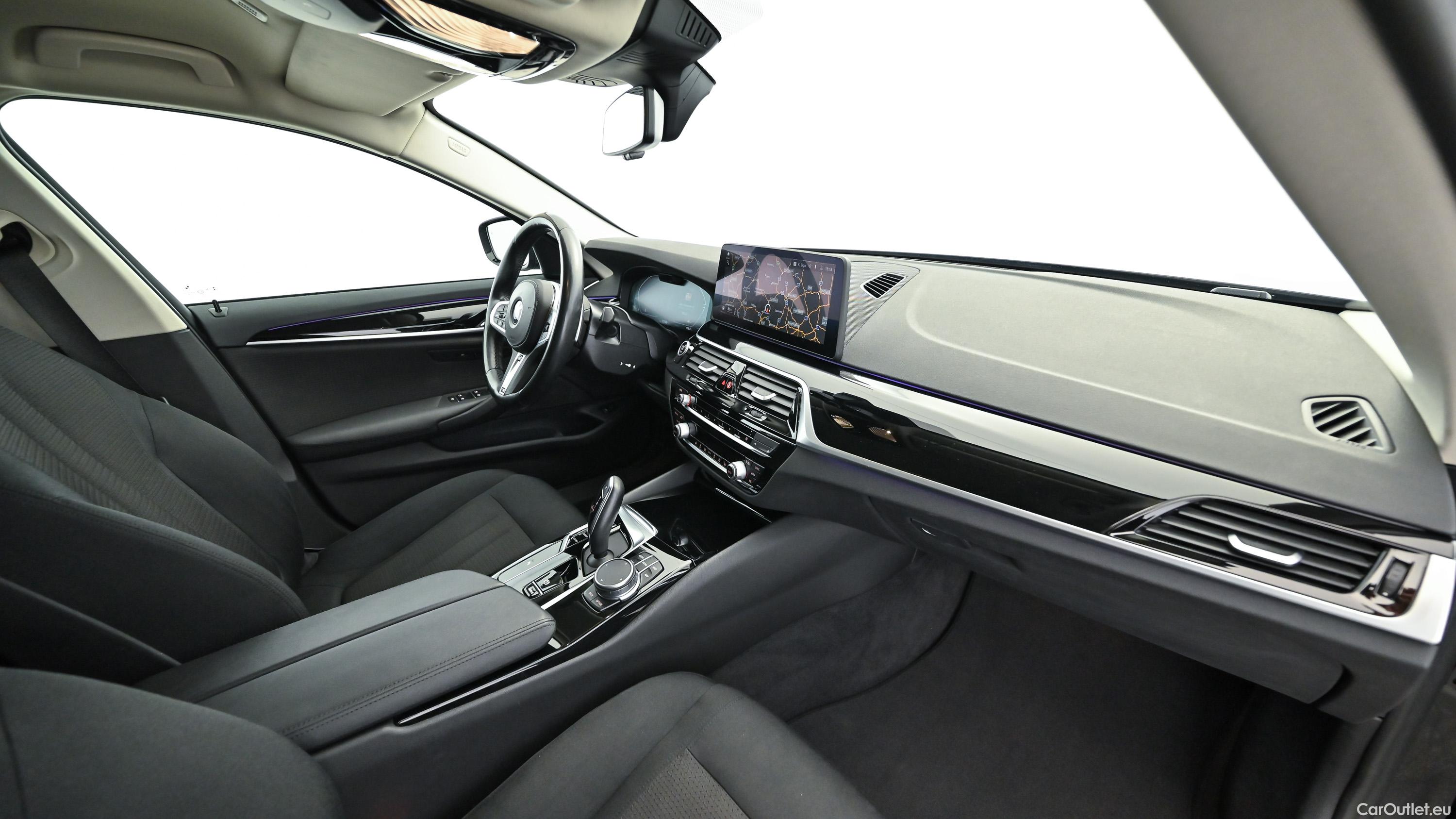 Bmw  Serie 5 xDrive 48 V Aut. (G30) - Automatic Diesel  31 #32